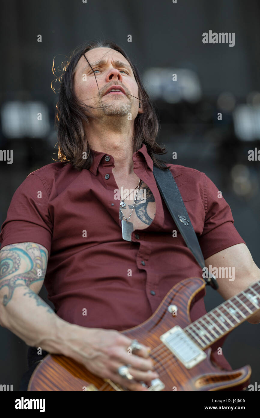 Myles Kennedy führt auf 2017 Beale Street Music Festival in Tom Lee Park in Memphis, Tennessee am 7. Mai 2017. Stockfoto