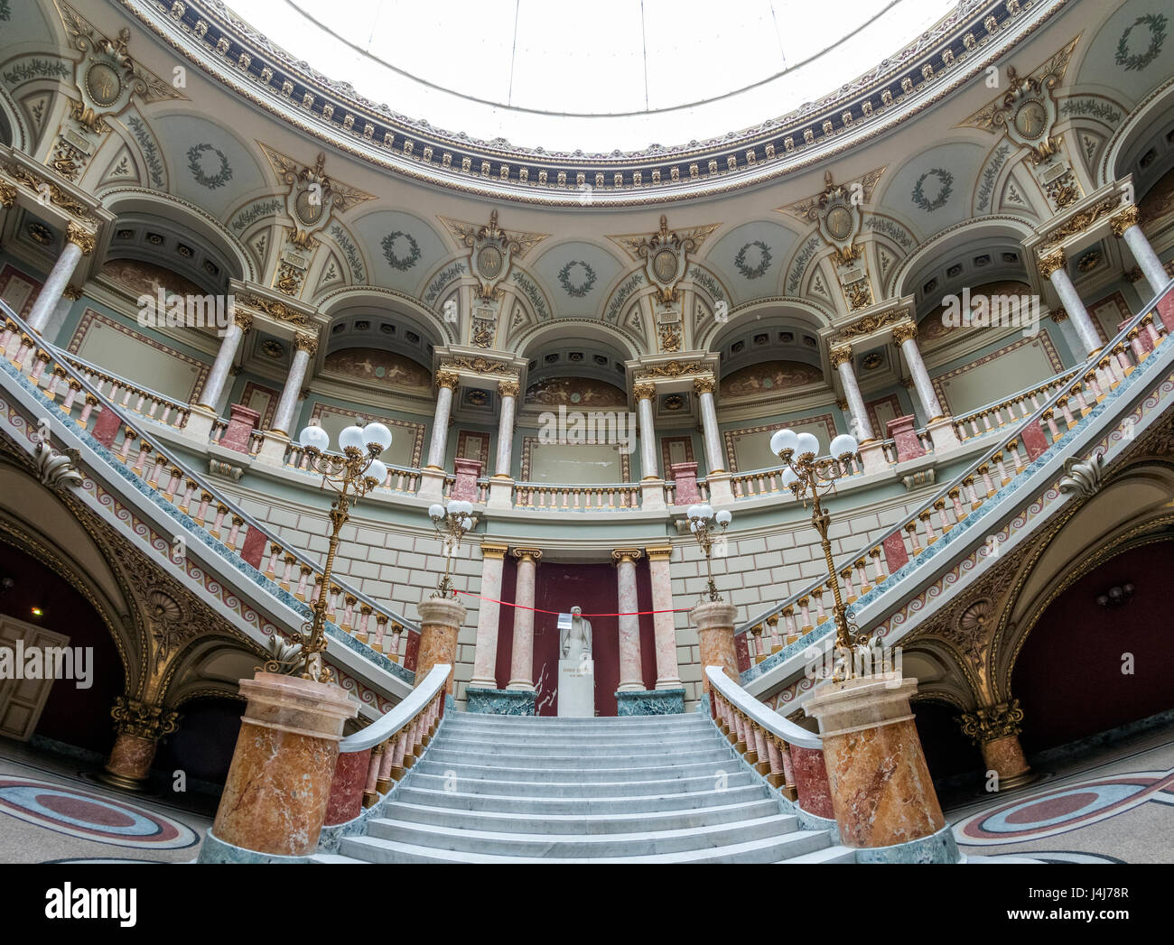 Stock Foto - Interieur der rumänischen Athenaeum (Ateneul Român) Concert Hall in Bukarest, Rumänien Stockfoto