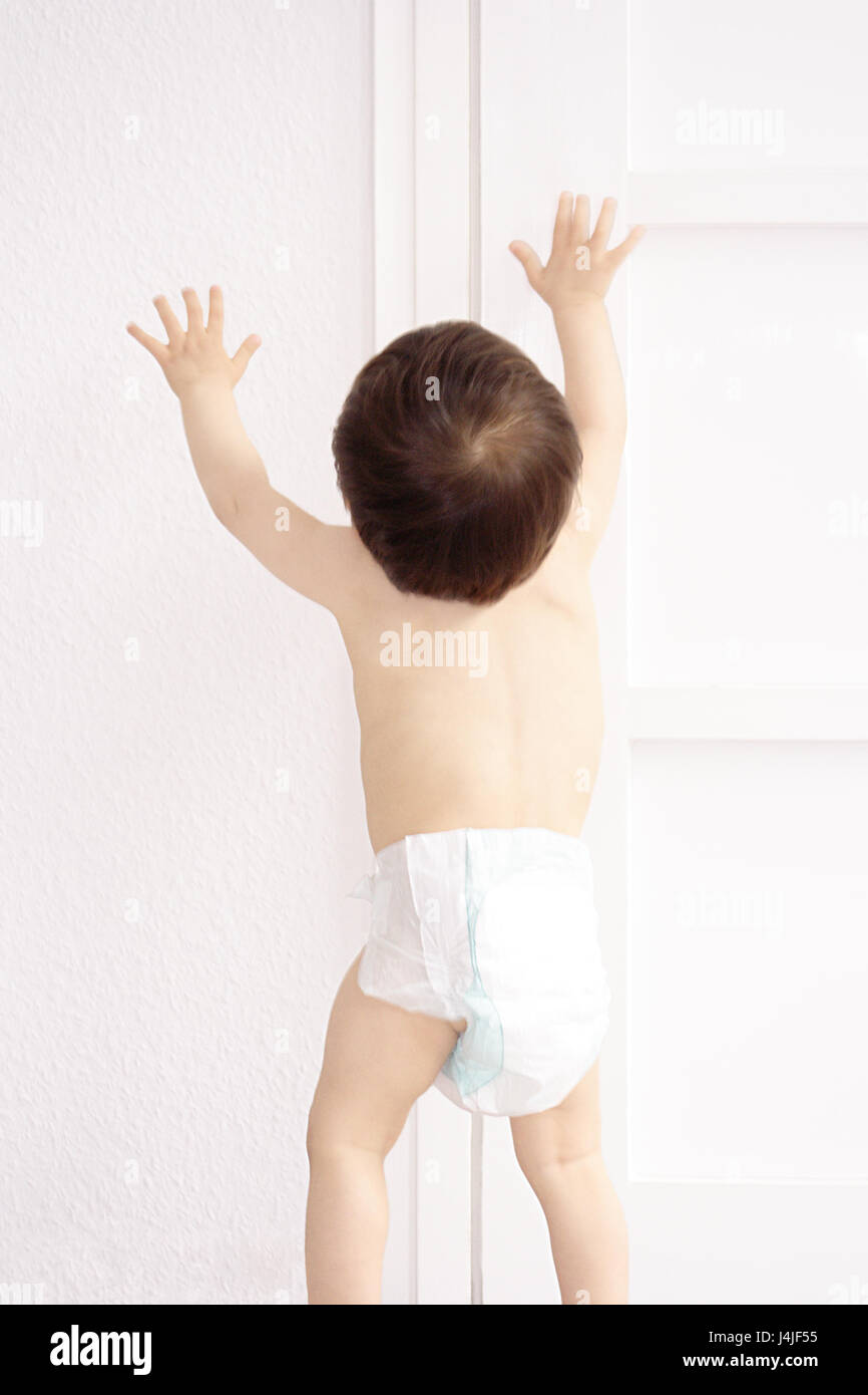 Baby Boy mit Windel Stockfoto