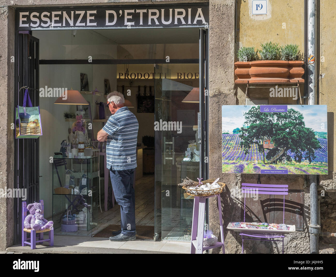 Italien, Latium, Tuscania, alte Stadt-Shop von Etrurien Stockfoto