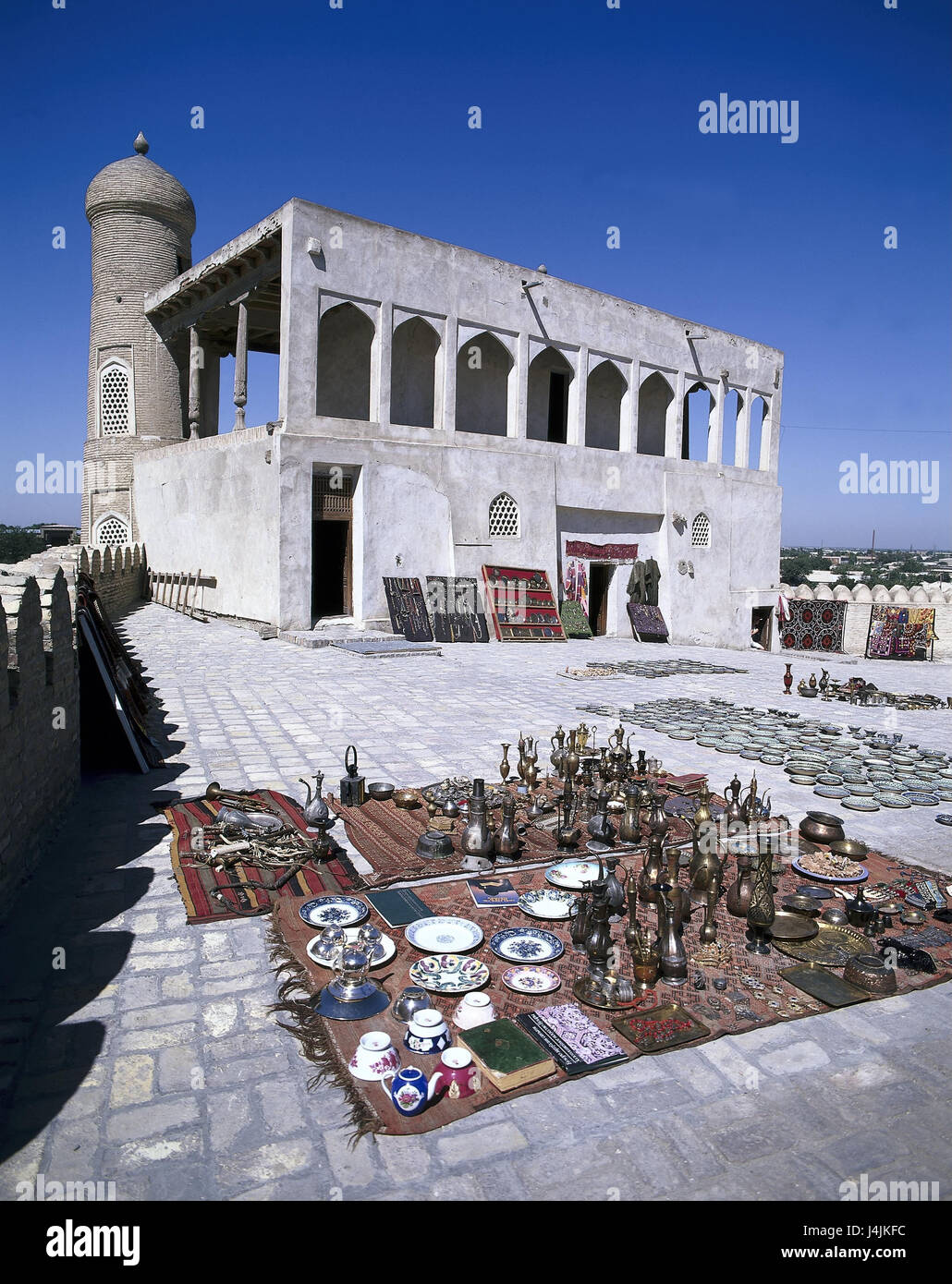 Usbekistan, Shakhrisabz, Old Town, Verkaufsstand, Souvenirs Basar, Bazar, Markt, Wirtschaft, Straße Handel, Handel, Vertrieb, verkaufen, Souvenir, Gebäude, Architektur, Struktur Stockfoto