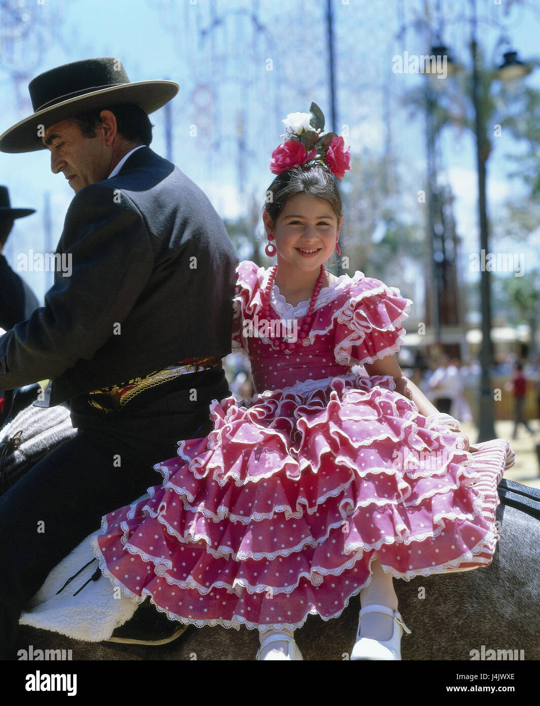 Spanien, Jerez, Feria, Mann, Mädchen, Folklore Kleidung, Modell  veröffentlicht öffentliche Pferdefest, Urlaub, Folklore, Traditionen,  Tradition, festlich, einheimischen, Vater, Tochter, Kind, Kleid, Blumen,  Blüten, Fahrt, fest, Prozession, speichern ...