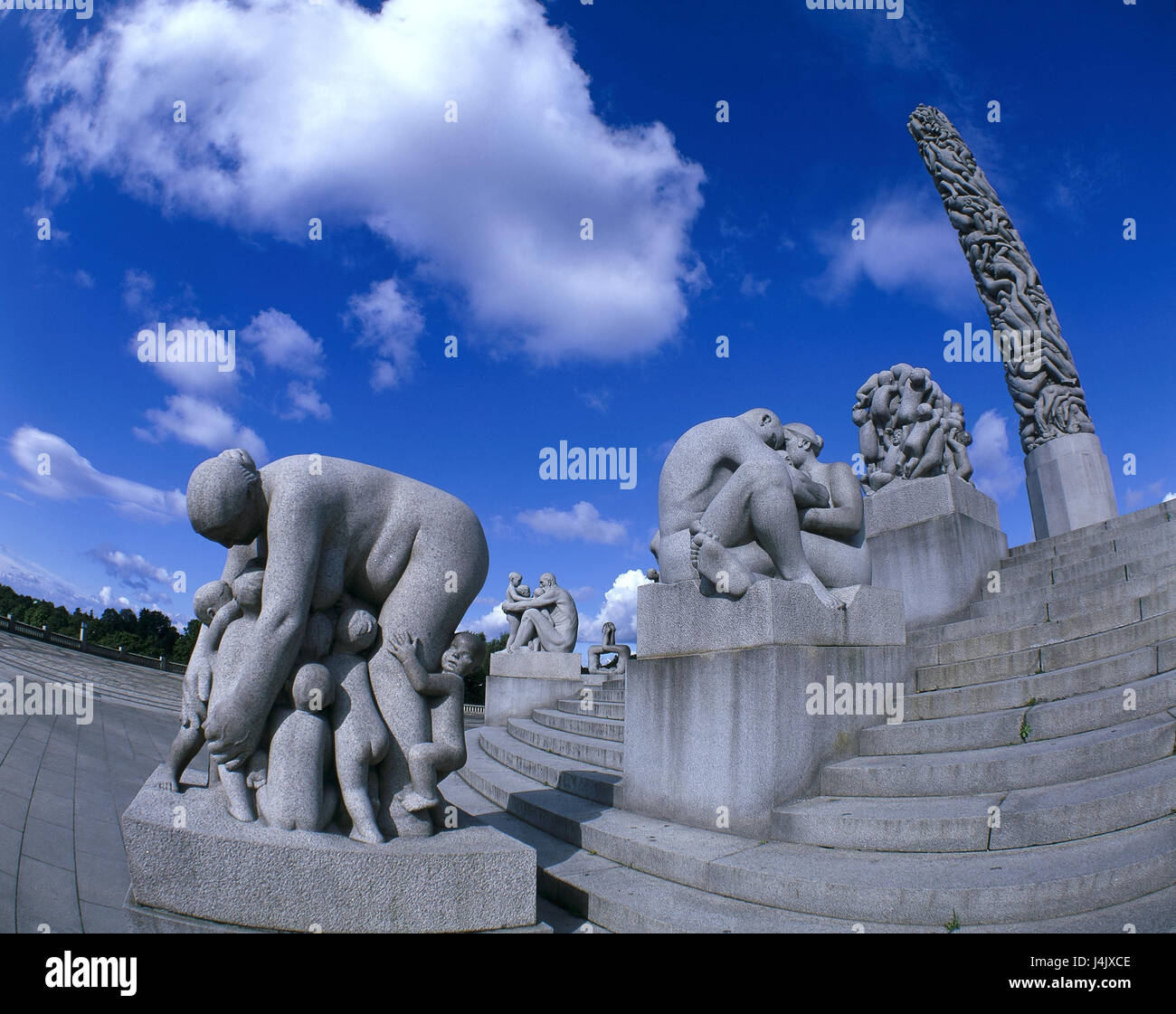 Norwegen, Oslo, Frognerpark, Steinskulpturen außerhalb Skandinavien, Stadt, Hauptstadt, Park, Vigelandspark, Viegelandslegget, Skulptur, Park, Vigeland Gustav, 1869 - 1943, norwegischer Bildhauer, Skulptur, Kunst, Handwerk, Ort von Interesse, Kultur, Skulpturen, Art Stockfoto