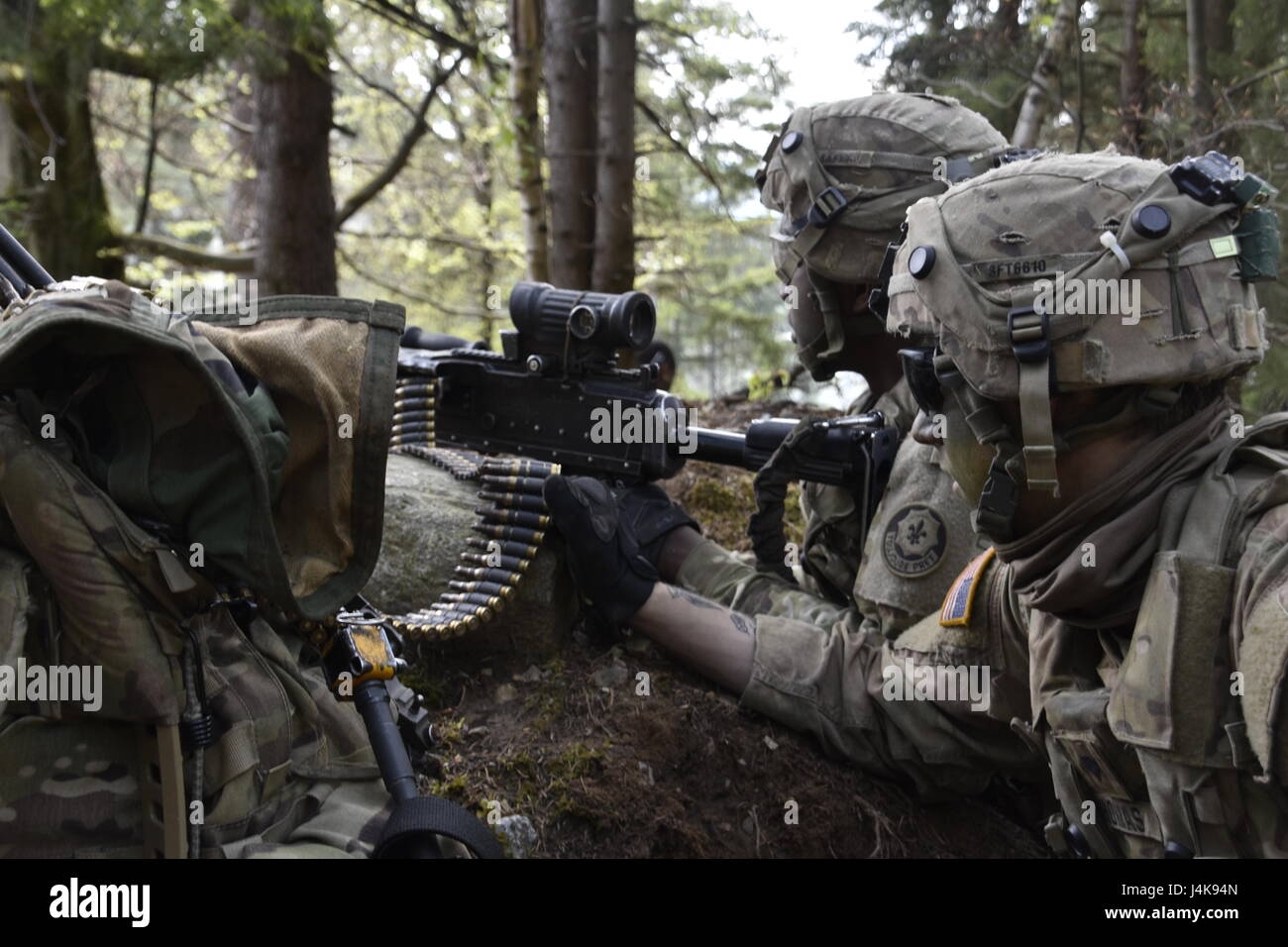 Die eiserne Truppe, 3. Geschwader, 2. Kavallerie-Regiment, führt Landoperationen während der Saber Junction 17 auf dem Hohenfels Trainingsgebiet durch, um die Bereitschaft für vereinheitlichte Landoperationen und den Übergang von der Garnison in den Kampf zu bewerten. Stockfoto