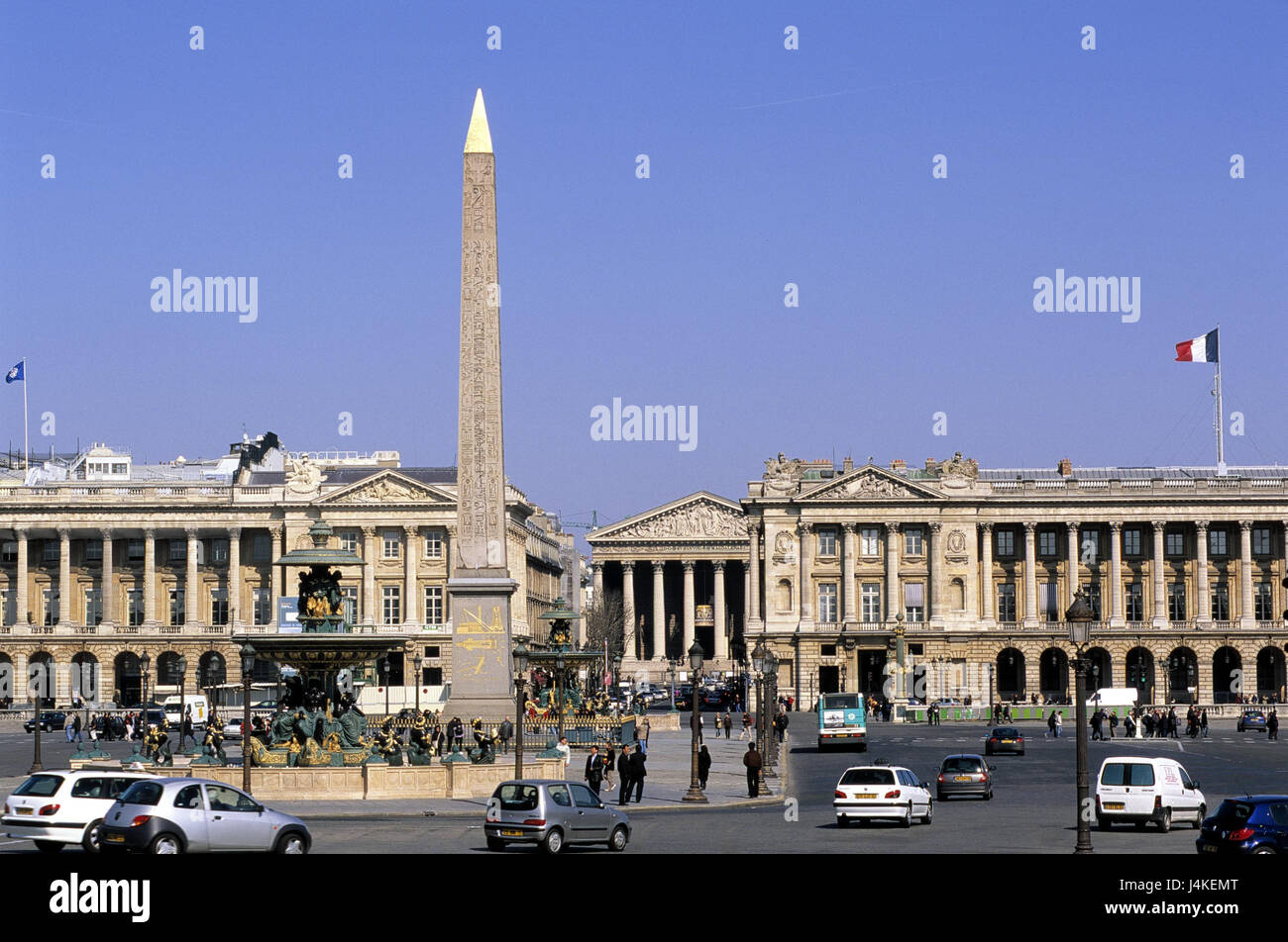Frankreich, Paris, Place De La Concorde, Obelisk, Straßenszene Europas, Hauptstadt, Platz der Revolution, Architekt Jacob Ignaz Hittorf, Obelisk von Luxor, Denkmal, Denkmal, Ort von Interesse, Verkehr, Autos Stockfoto
