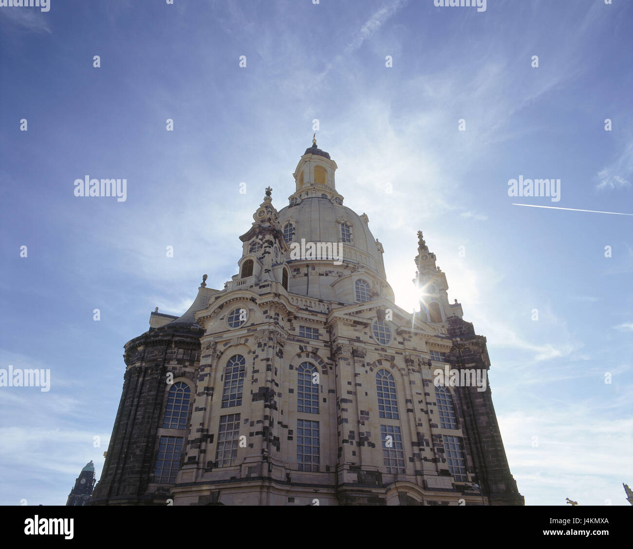 Deutschland, Sachsen, Dresden, neuer Markt, Kirche unserer lieben Frau, Gegenlicht Europas, Norddeutschland, Stadt, Staat, Kapital, Gebäude, Kirche, Heilige Bau, Architektur, Struktur, Wahrzeichen, Ort von Interesse, Barockkirche, Baustil Barock, Perspektive Stockfoto