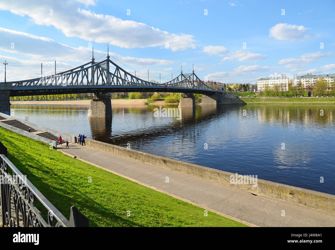 Starovolzhsky Straßenbrücke über die Wolga in Twer, Russland Stockfoto