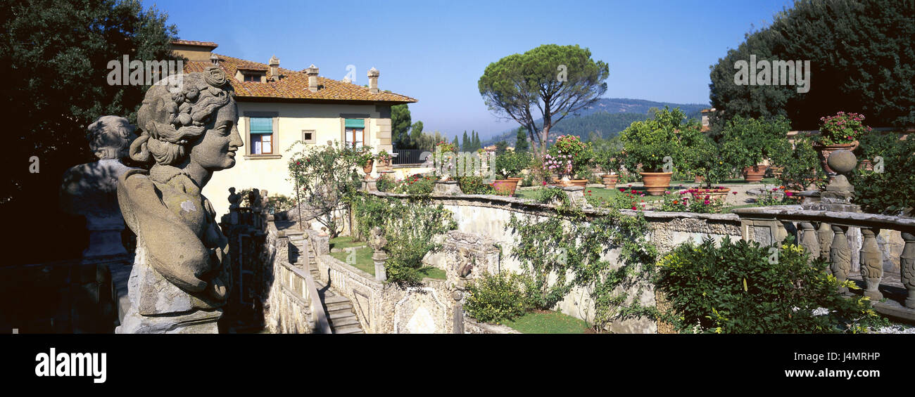 Italien, Toskana, Provinz Florenz, Villa "Gamberaia" Parken Europa, Provincia Tu Firenze, Haus, Wohnhaus, Landhaus, Garten, Garten, Park, Sträucher, Bäume, Blumentöpfe, Topfblumen, Ort von Interesse Stockfoto