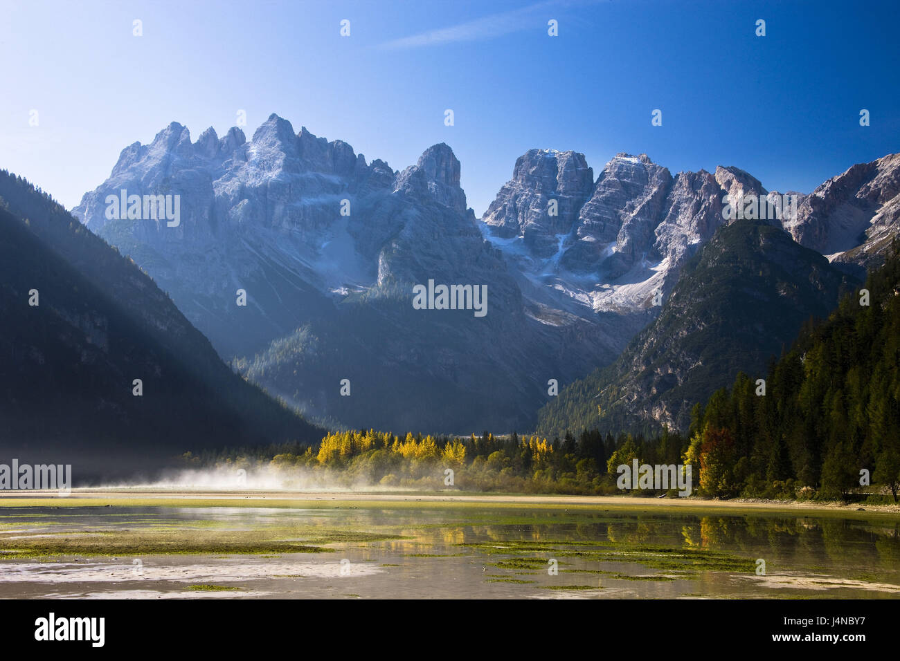 Italien, Dolomiten, Dürre See, Monte Cristallo, Stockfoto