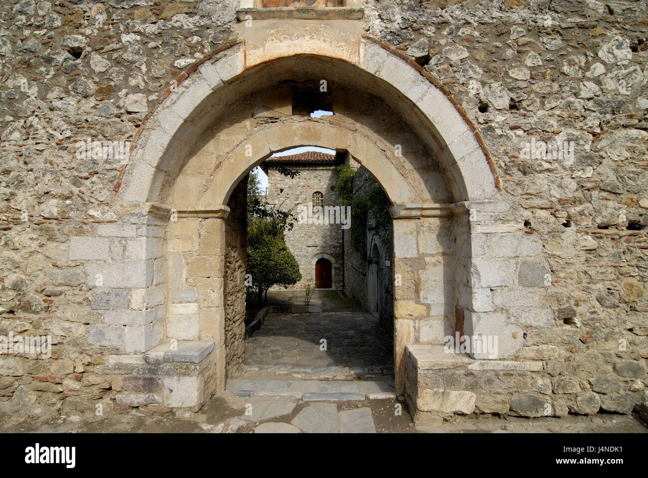 Griechenland, Peloponnes, Ruine Standort, Mistra, Kreuzgang, Tor, Eingang, Übersicht, Stockfoto