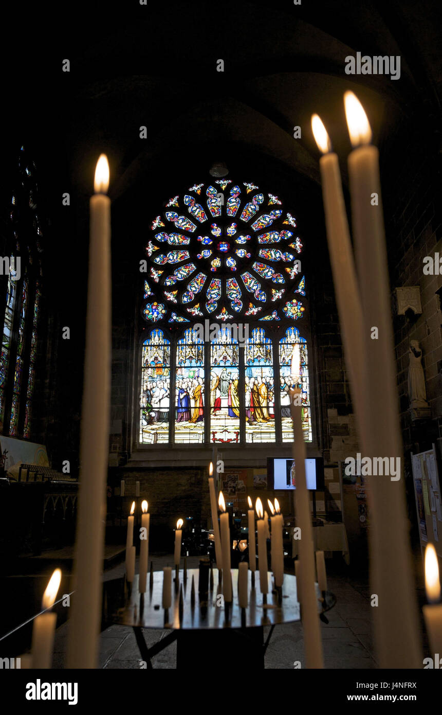 Frankreich, Bretagne, Le Folgoet, Notre-Dame-du-Folgoet, innen geschossen, Stockfoto
