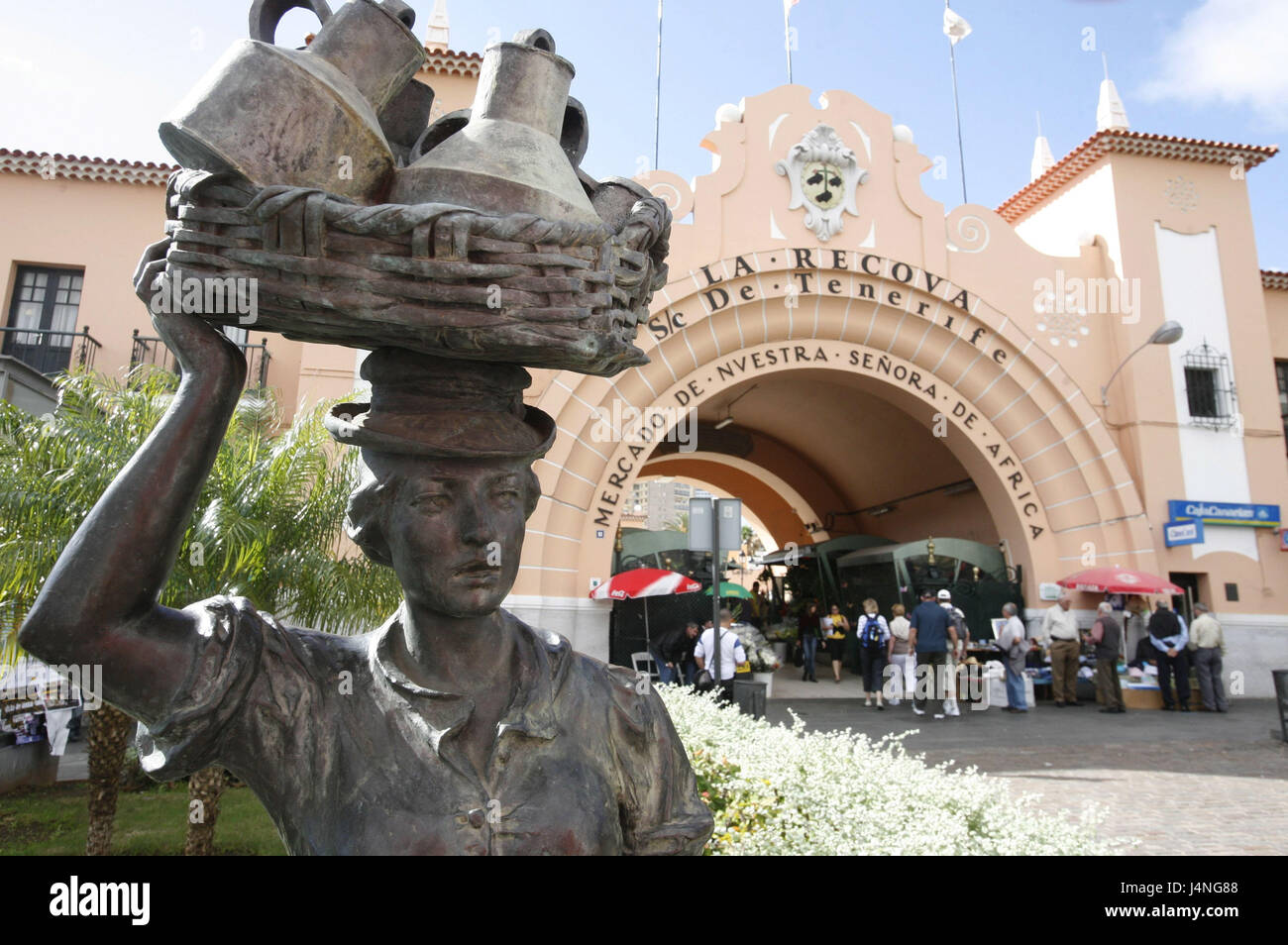Spanien, Teneriffa, Santa Cruz De Tenerife, Old Town, Mercado de Nuestra Senora de Africa, Touristen, Stockfoto