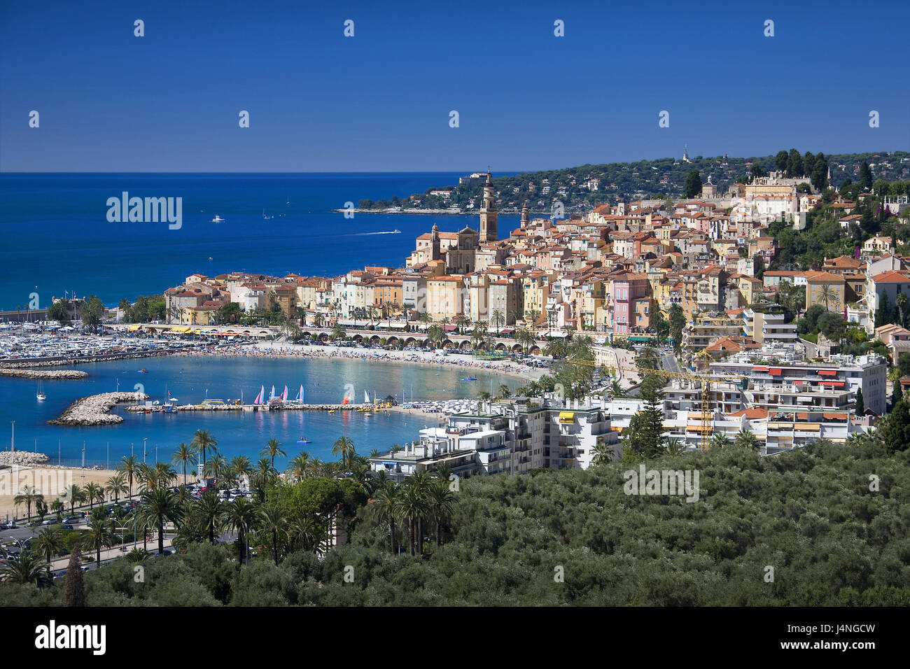 Frankreich, Cote d ' Azur, Menton, Blick auf die Stadt, Meer, Stockfoto