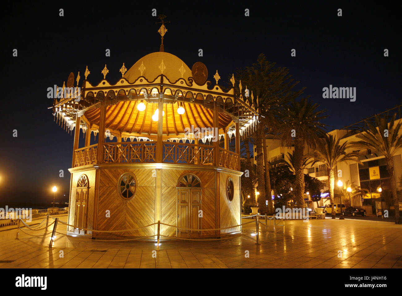 Spanien, Lanzarote, Arrecife, La Marina, Pavillon, Promenade, Abend, Stockfoto