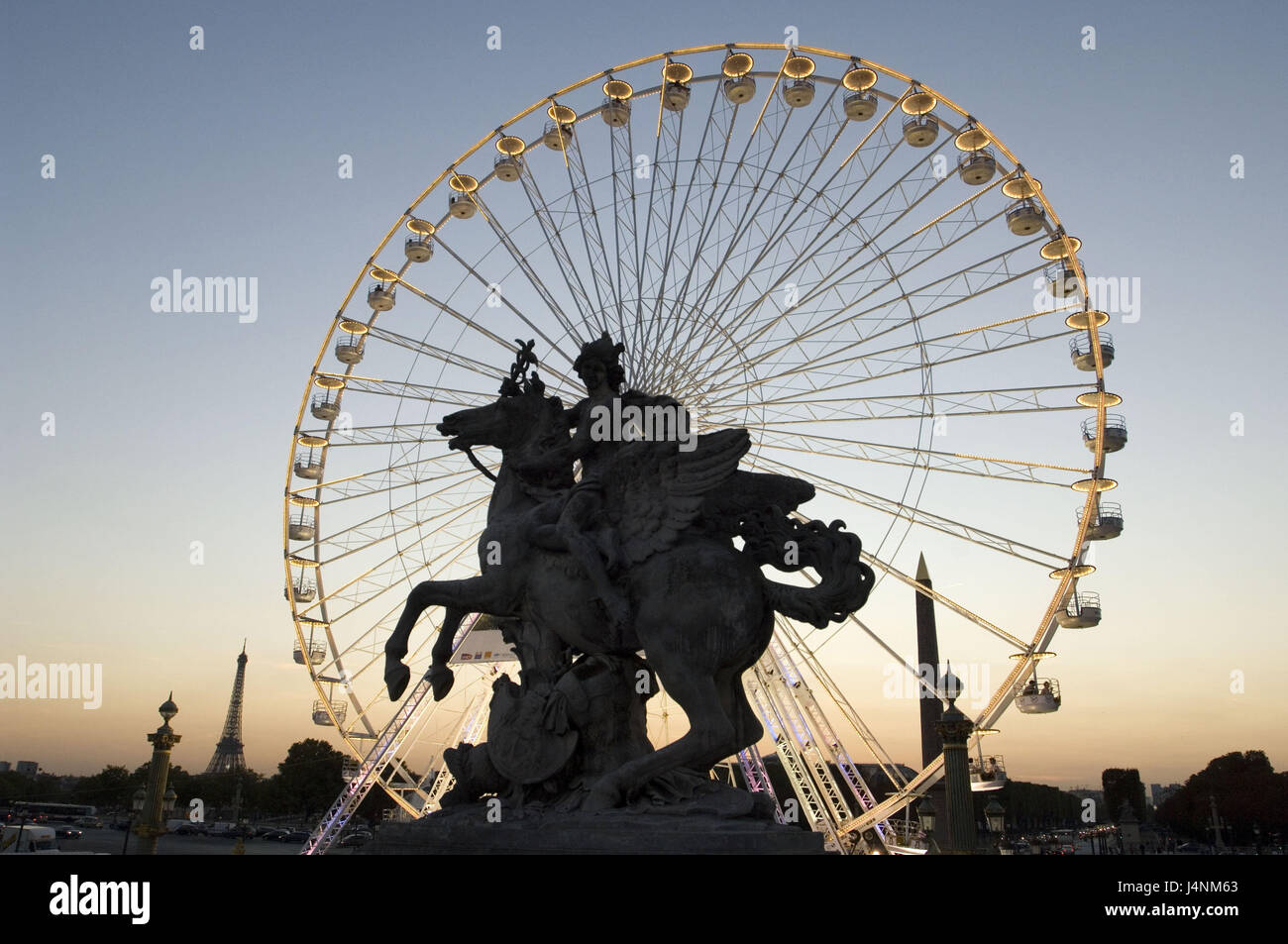 Frankreich, Paris, Place De La Concorde, Achterbahn, Reiterstandbild, Dämmerung, Stockfoto
