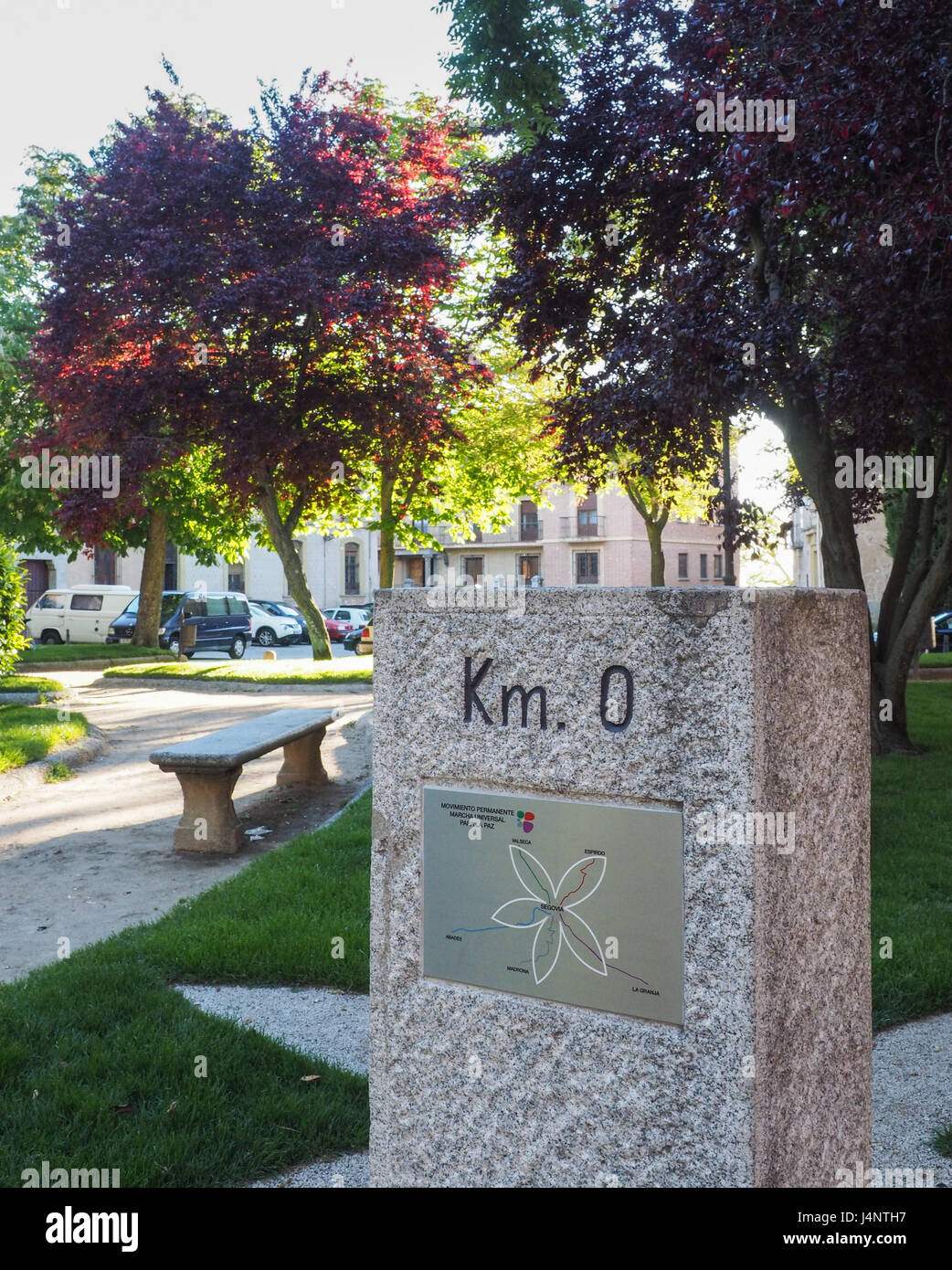 Km 0 km Verordnung Messung Stein geologische Mark monolith Monument statue Skulptur null historische Markierung Lage im Park Mallorca Spanien Stockfoto
