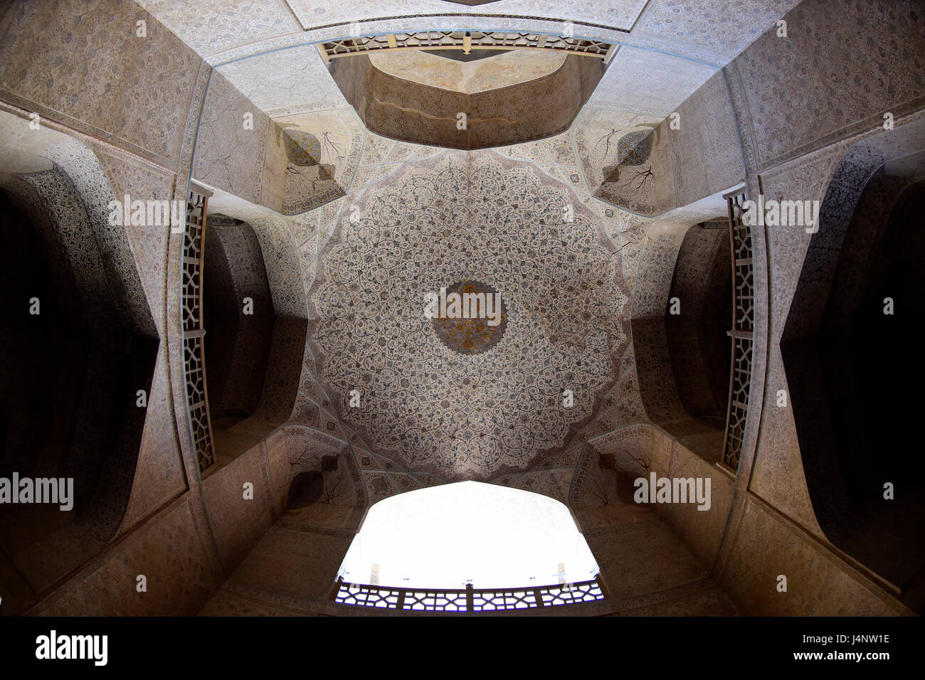 Historische Kirche Decke im Iran Stockfoto