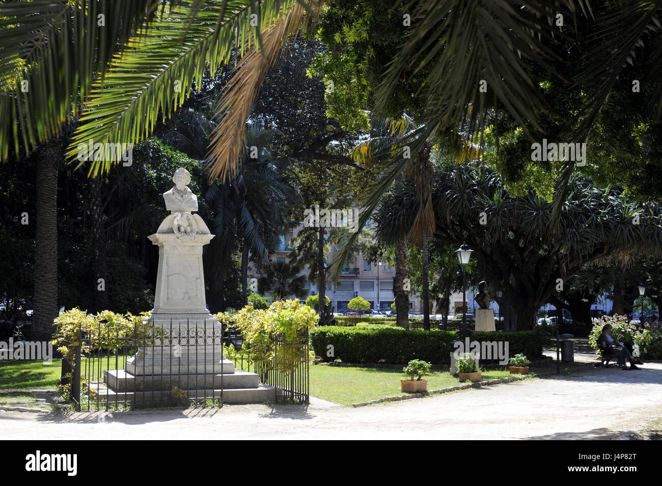 Italien, Insel Sizilien, Palermo, Botanischer Garten, Denkmal, Büste, Stockfoto