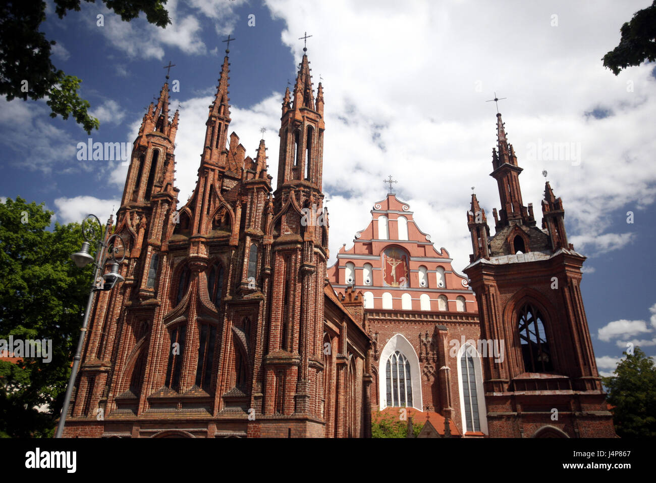 Litauen, Vilnius, Altstadt, Kirche, St. Anna Kirche, St. Bernhard-Kirche, Stockfoto