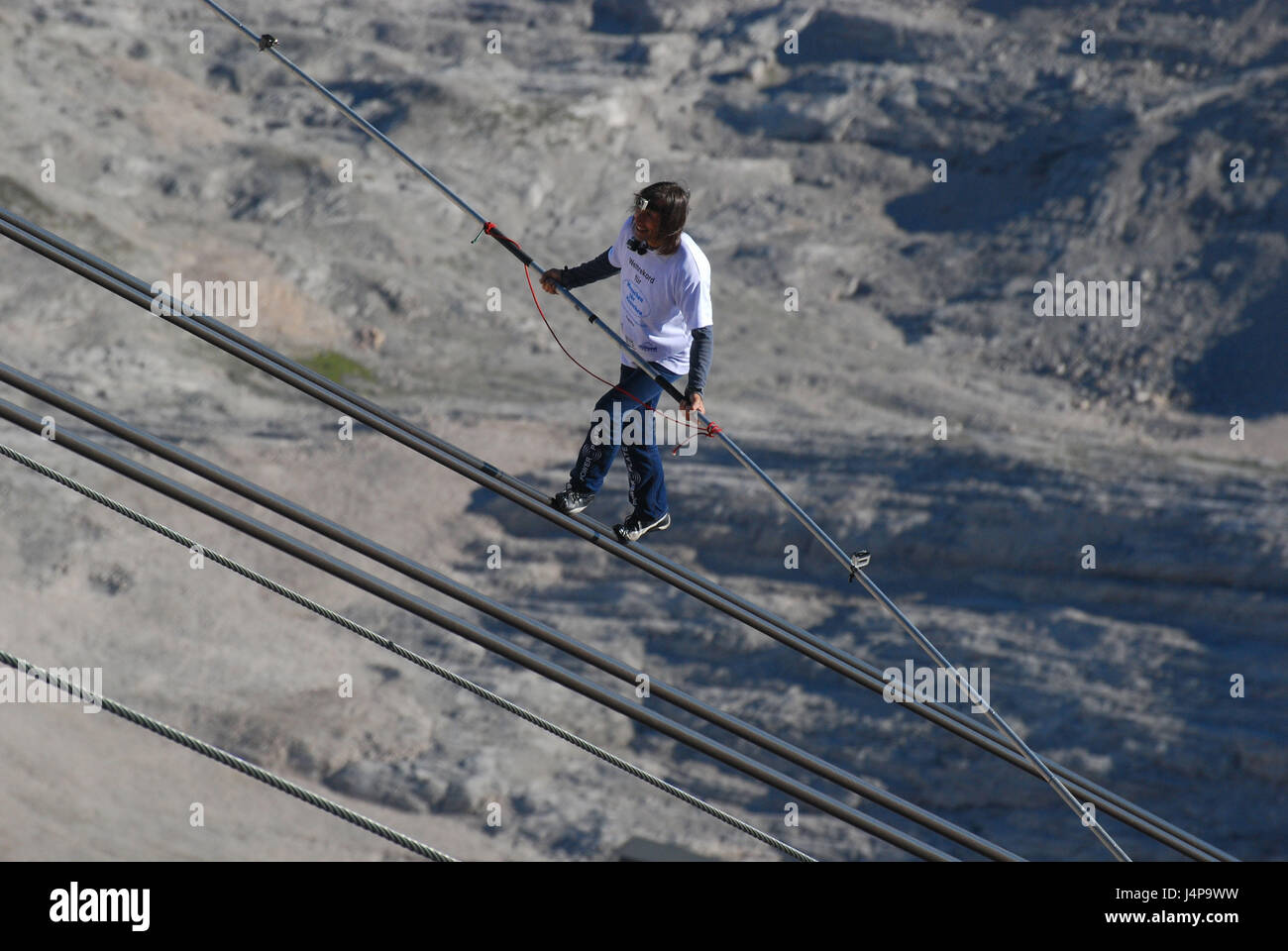 Deutschland, Bayern, Werdenfels, Grainau, Zugspitze, Seil-Artistin Freddi Nock, Weltrekord in der Tragseillauf, Stockfoto