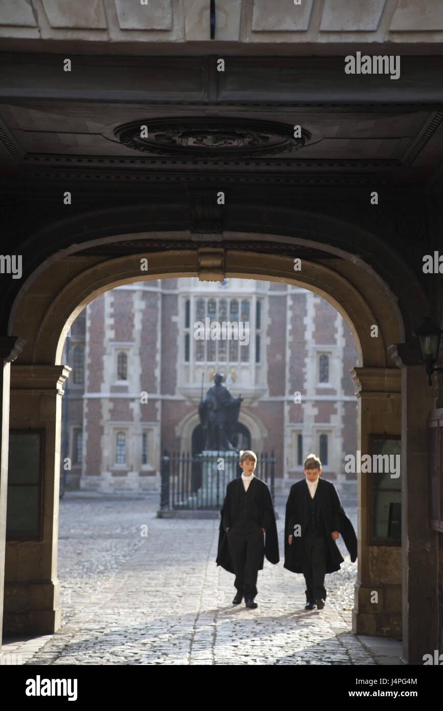 Eton school uniform Fotos und Bildmaterial in hoher Auflösung Alamy