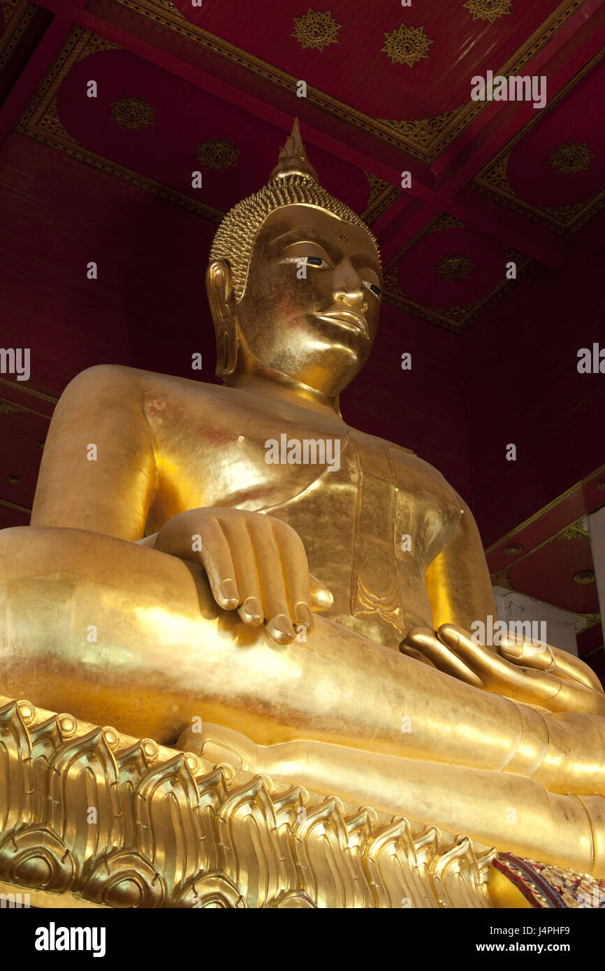Thailand, Ayutthaya, Ayutthaya Historical Park, Buddha-Statue im Wat Phra Mongkons Bophit, Stockfoto
