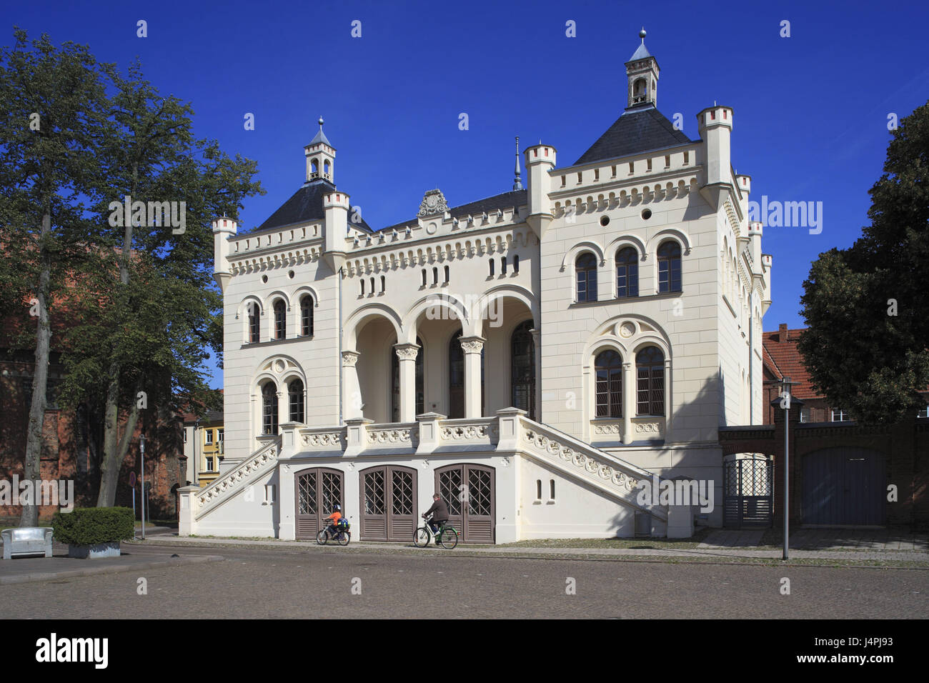 Deutschland, Mecklenburg-Vorpommern, Schloss Witten, Marktplatz, Rathaus, Tudorstil, Stockfoto