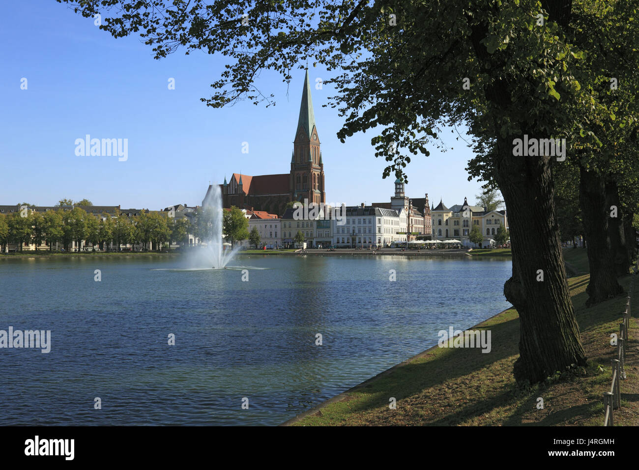 Friedrichs ebert platz Fotos und Bildmaterial in hoher Auflösung Alamy