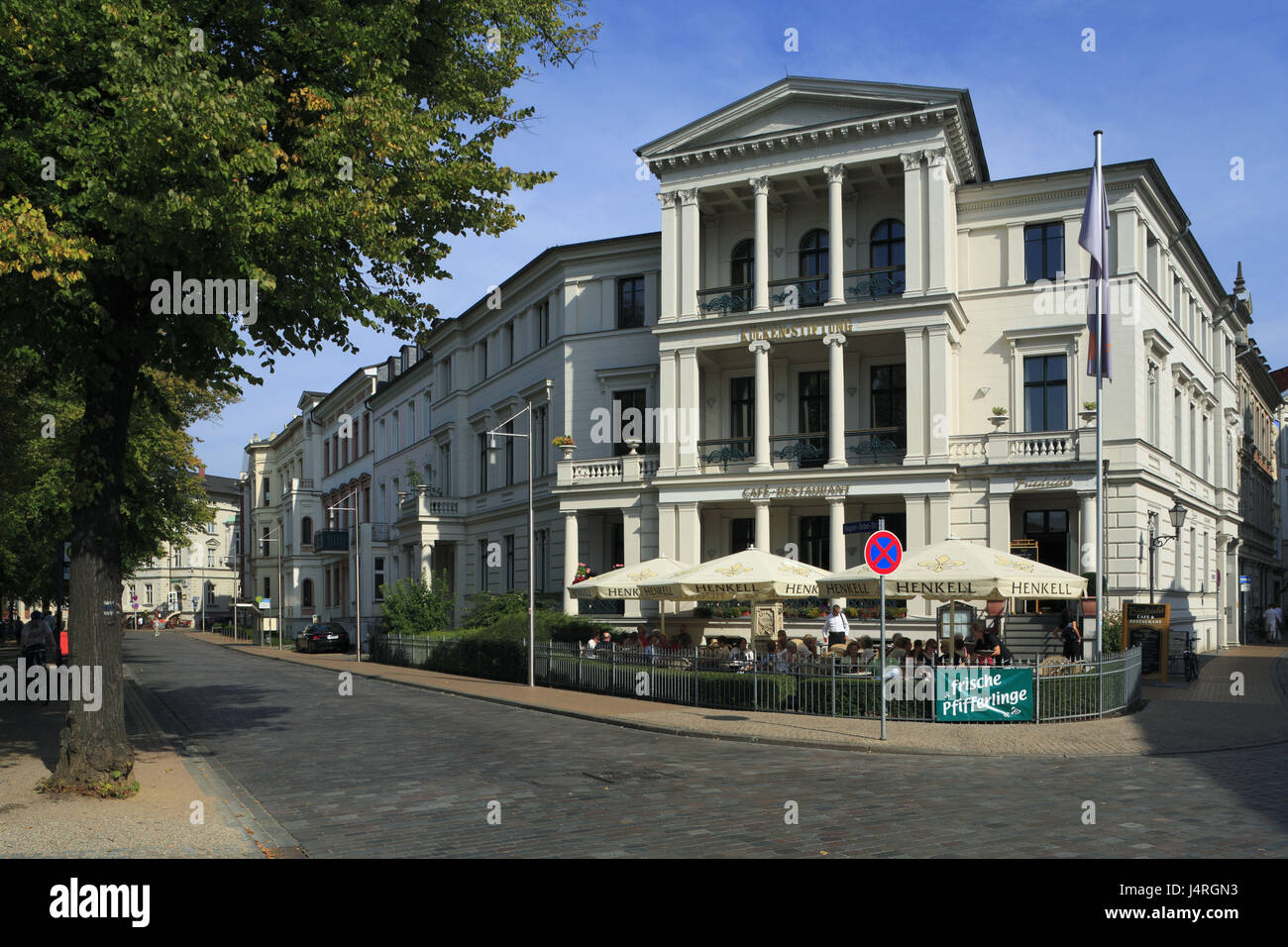 Kücken haus Fotos und Bildmaterial in hoher Auflösung Alamy