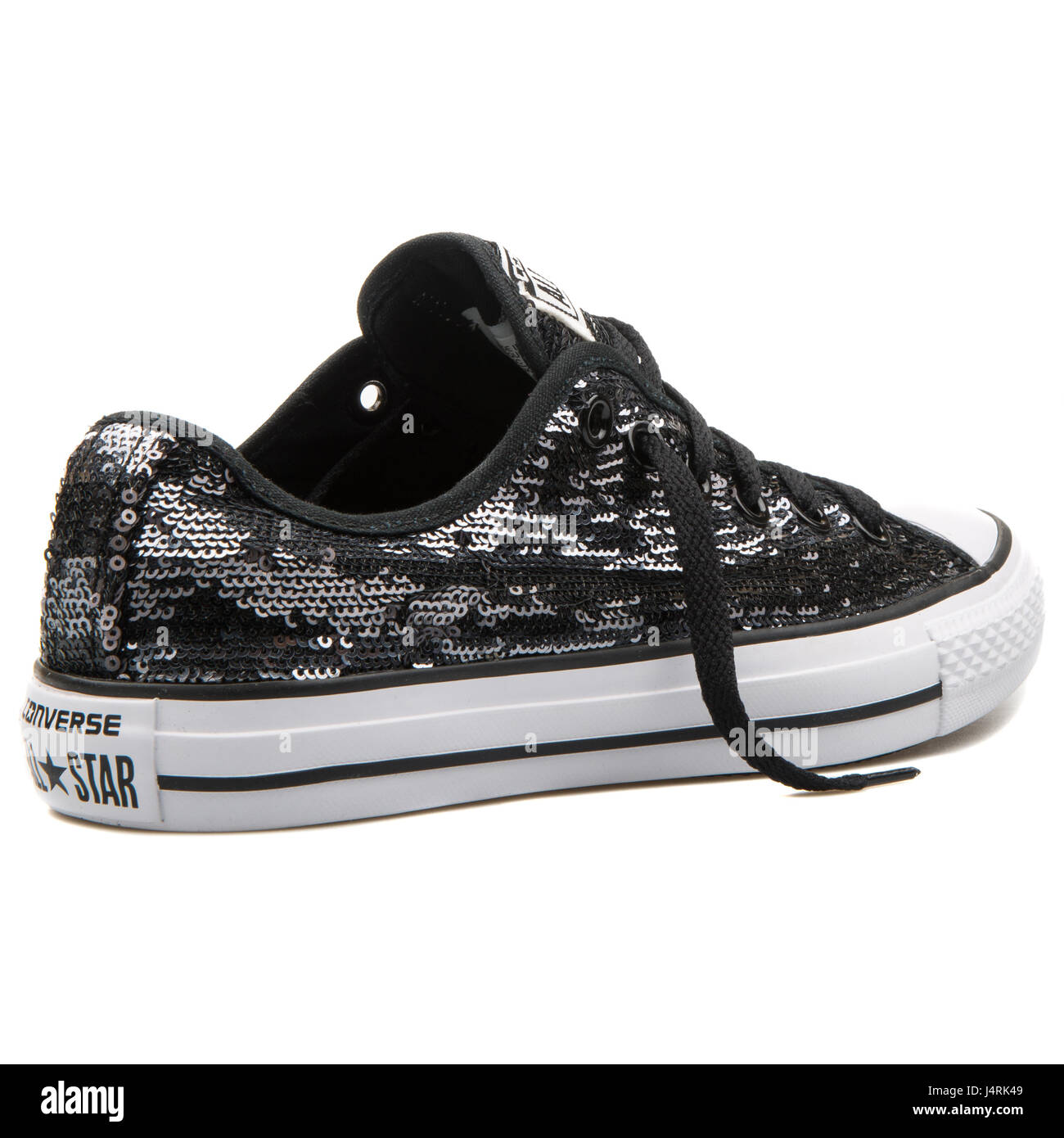 Converse Chuck Taylor All Star OX Pailletten Black Sliver - 549665C  Stockfotografie - Alamy