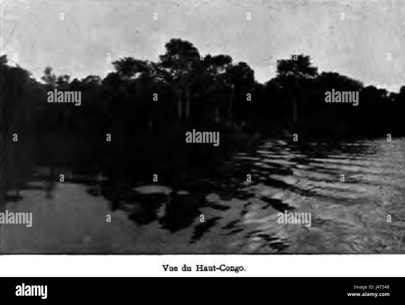 Rene Vauthierâ' Le Congo Belge 103' ist eine visuelle Darstellung der Region Oberkongo und zeigt Landschaften, natürliche Ressourcen und die Umgebung während der Kolonialzeit im belgischen Kongo. Stockfoto