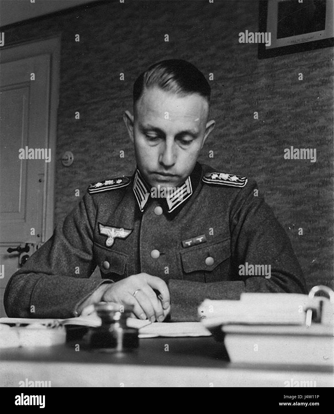 Dieser Begriff bezieht sich auf Beamte der Wehrmacht, der Vereinten Streitkräfte des Nazi-Deutschlands, bestehend aus Armee, Marine und Luftwaffe während des Zweiten Weltkriegs. Stockfoto