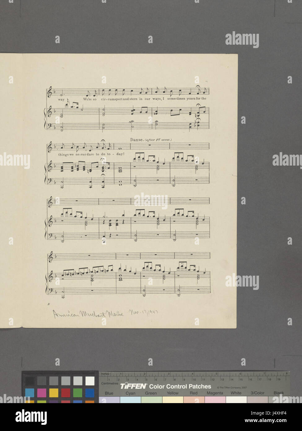 Dieser Titel scheint auf ein bestimmtes Werk oder eine bestimmte Aussage aus einer Sammlung der New York Public Library (NYPL) zu verweisen, in der möglicherweise eine Veränderung der Einstellungen oder Verhaltensweisen im Laufe der Zeit diskutiert wird. Der Satz "so etwas tun wir heute nie" könnte auf einen Kommentar zu gesellschaftlichen oder kulturellen Veränderungen hinweisen. Stockfoto