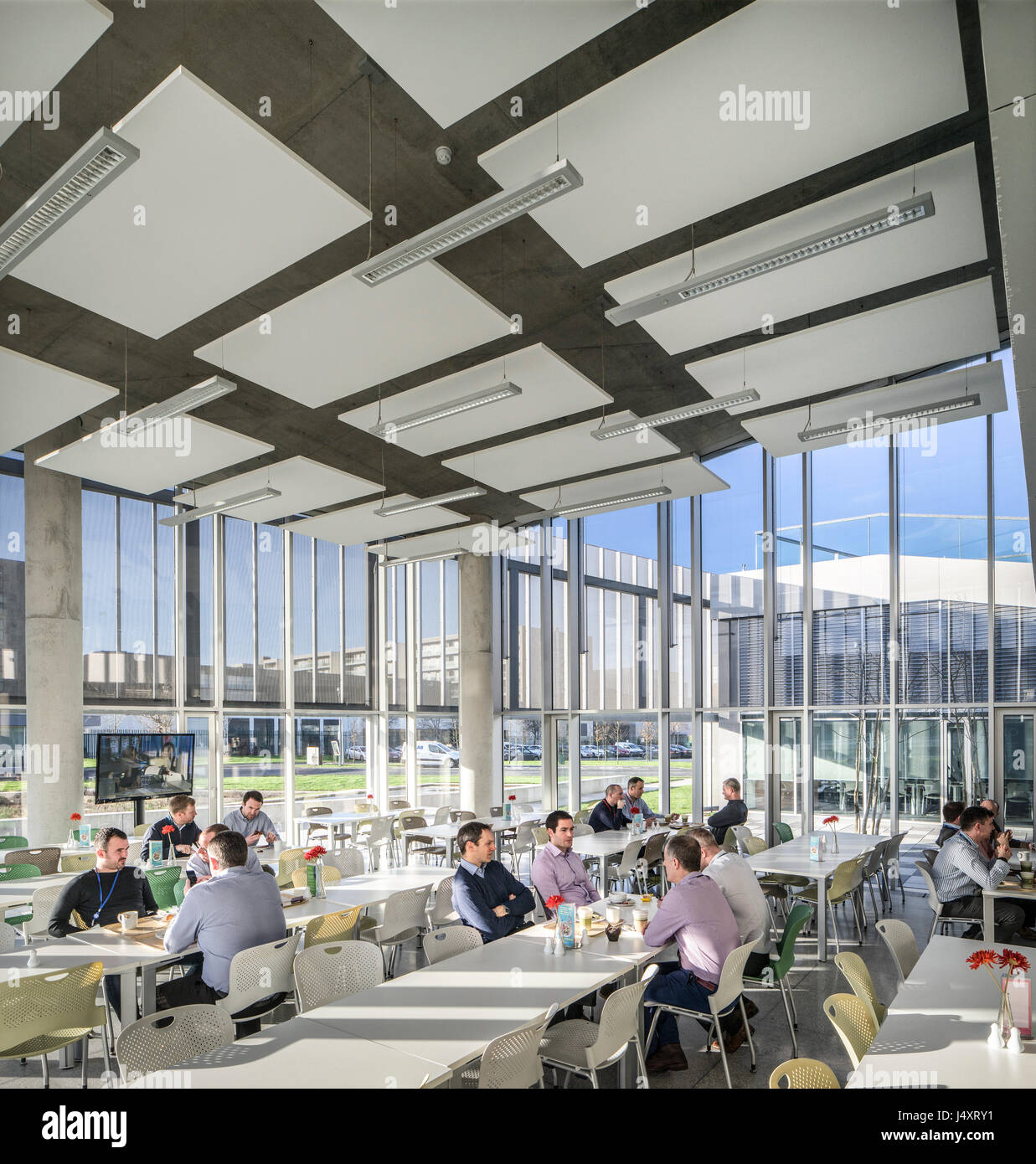 Kantine Cafe Interieur. Die Gasnetze Irland, Dublin, Irland. Architekt: Denis Byrne Architekten, 2015. Stockfoto