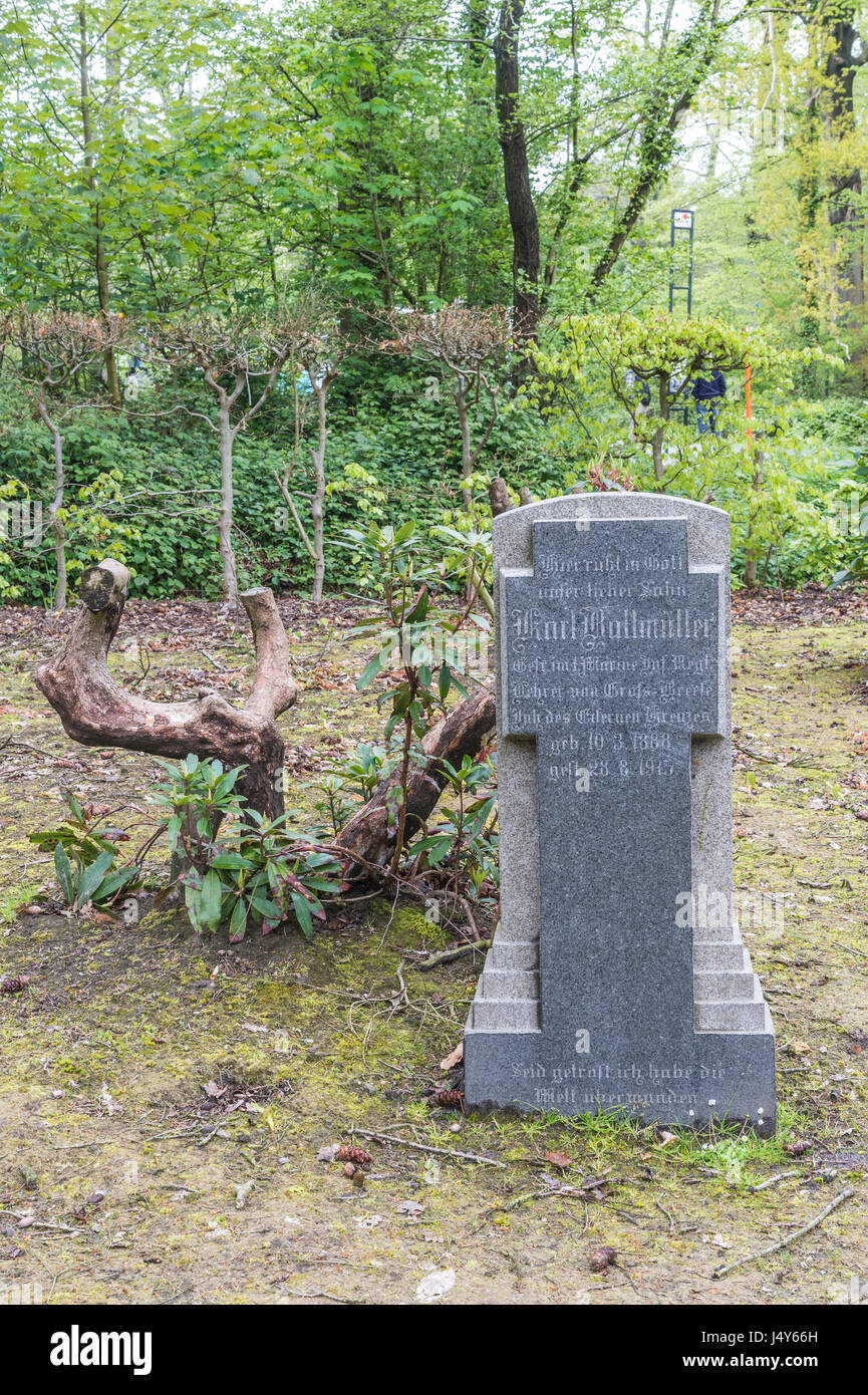 Private Denkmale in der deutschen ersten Weltkrieg Friedhof Vladslo auf Belgien Salient Stockfoto