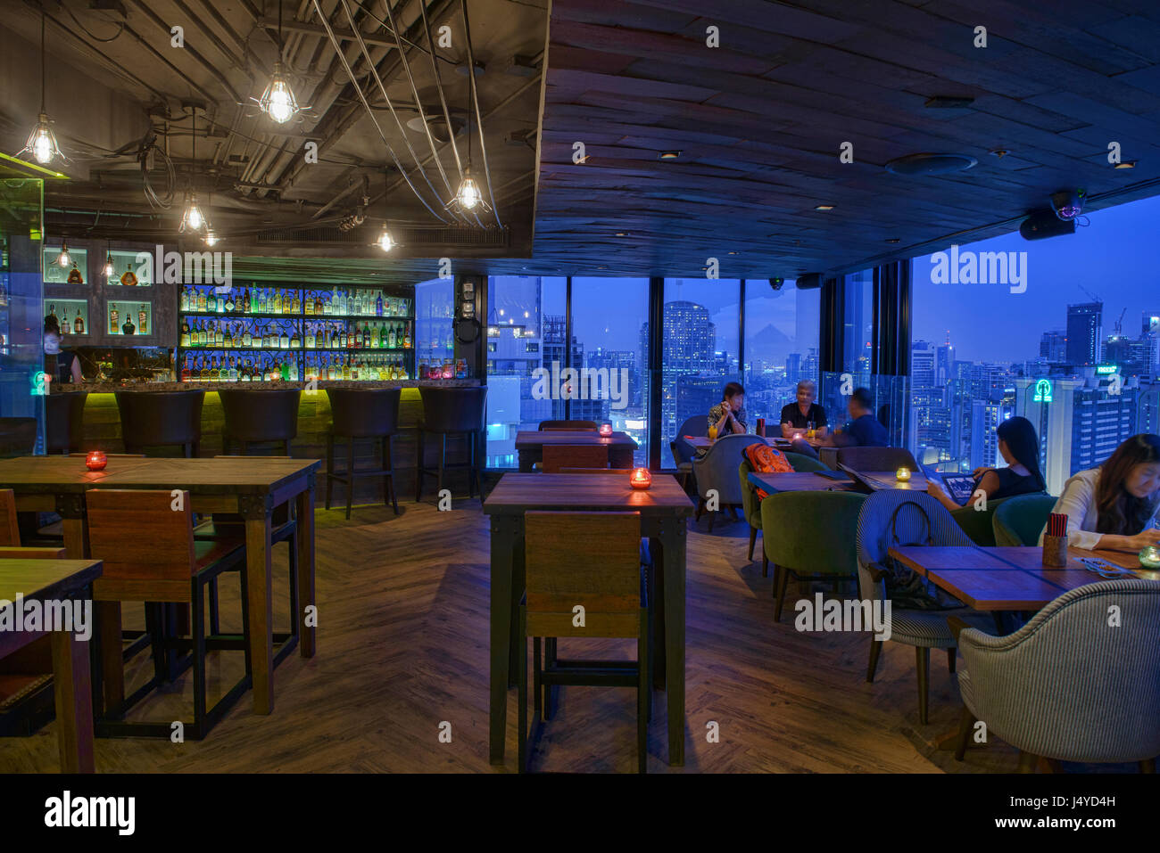 Romantische Dachrestaurant, Bangkok, Thailand Stockfoto