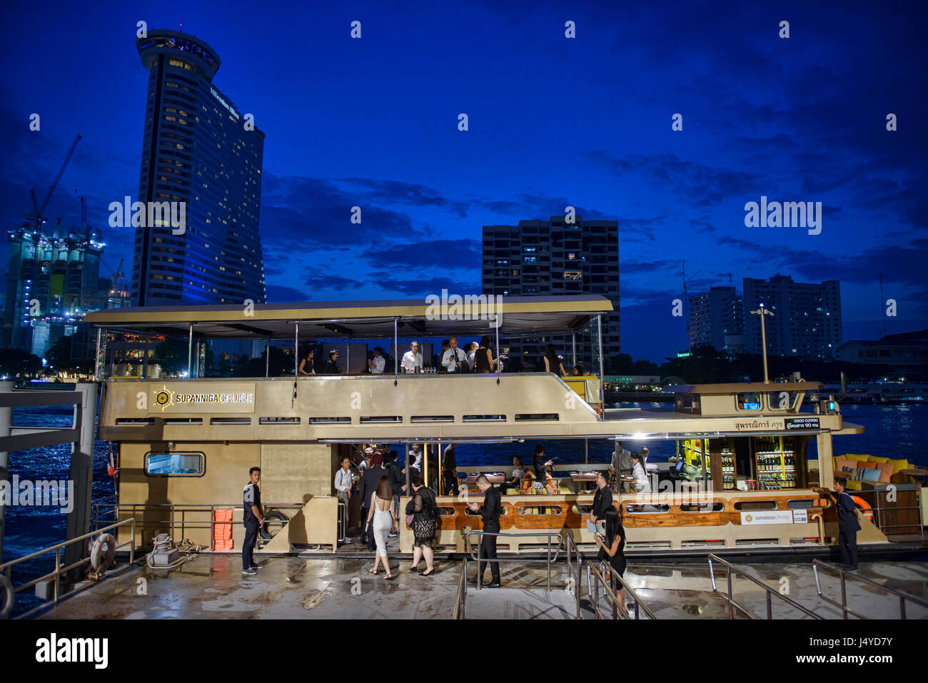 Dinner-Kreuzfahrt, Bangkok, Thailand Stockfoto