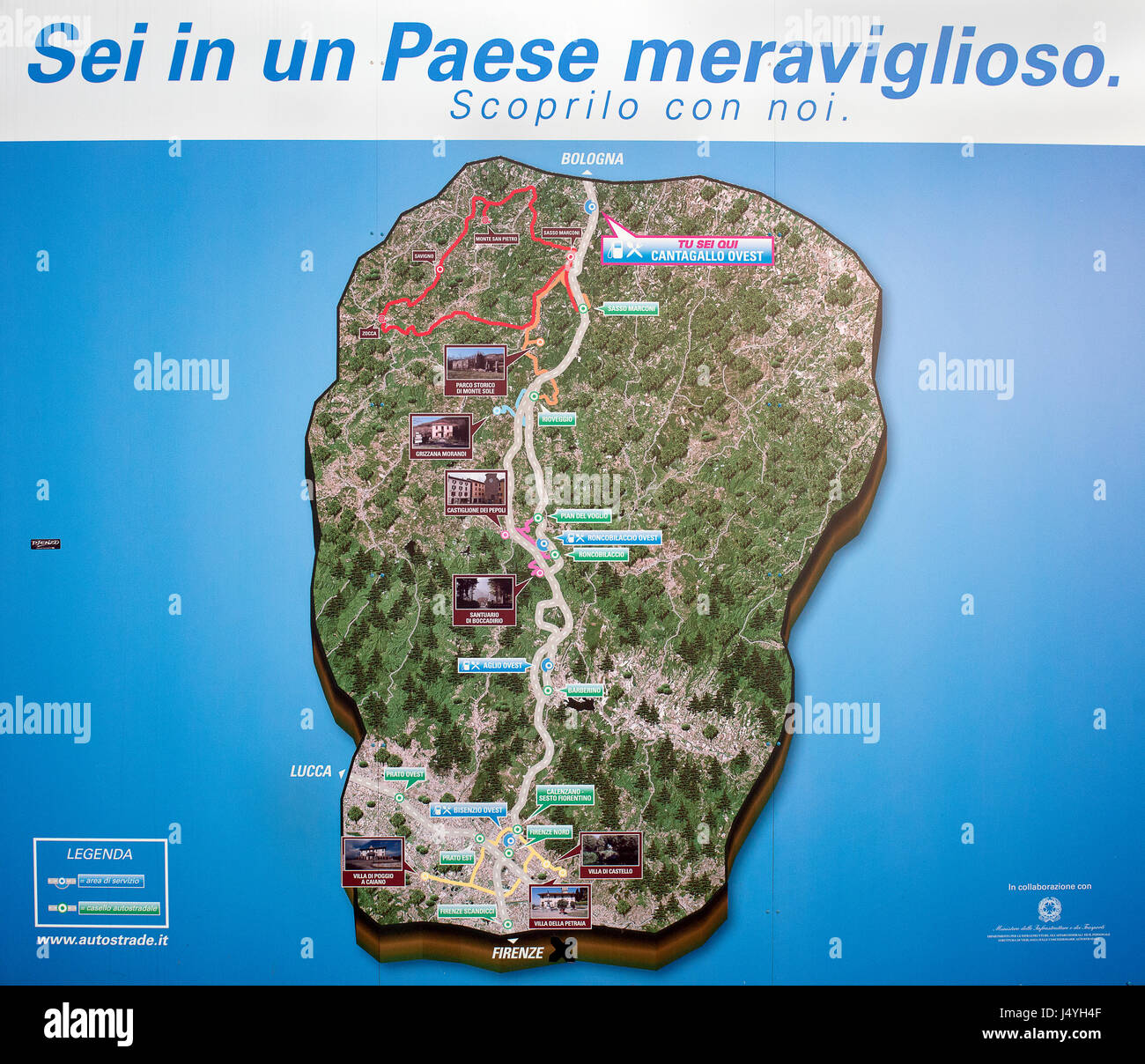 Schild im Inneren der Cantagallo West-Service-Bereich Stockfoto