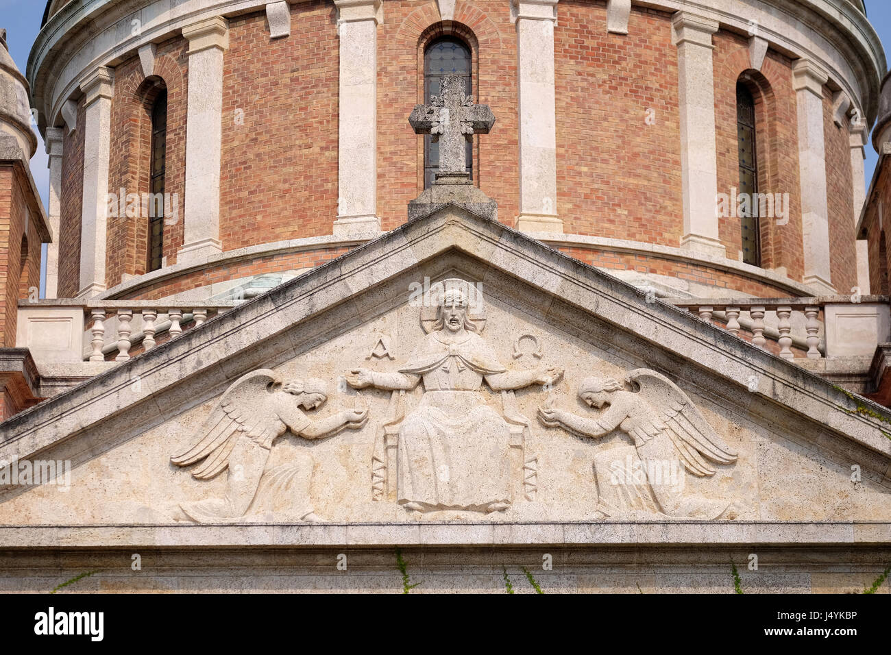 Kirche Christkönig, Mirogoj-Friedhof in Zagreb, Kroatien am 18. Juli 2015. Stockfoto