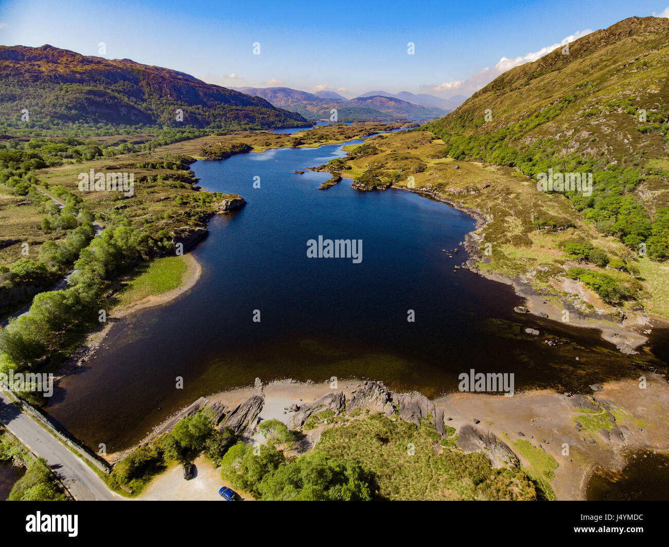 Birds Eye View Aerial Panoramablick auf Killarney National Park auf dem Ring of Kerry, County Kerry, Irland. Schöne Panorama malerische Antenne Natur Stockfoto