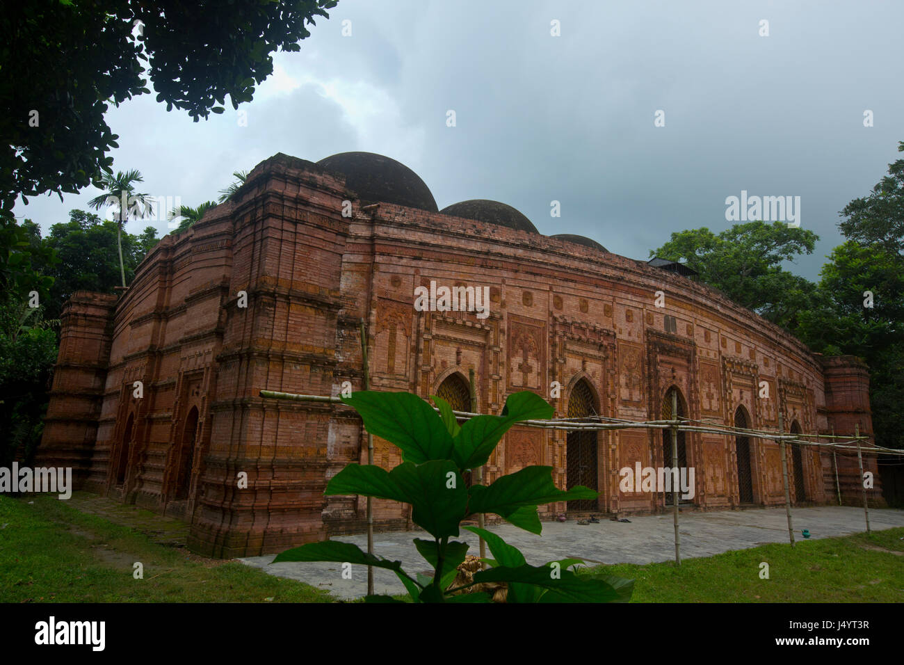 Patrail Moschee genannt auch Awlia Moschee am Bhanga. Faridpur, Bangladesch. Stockfoto