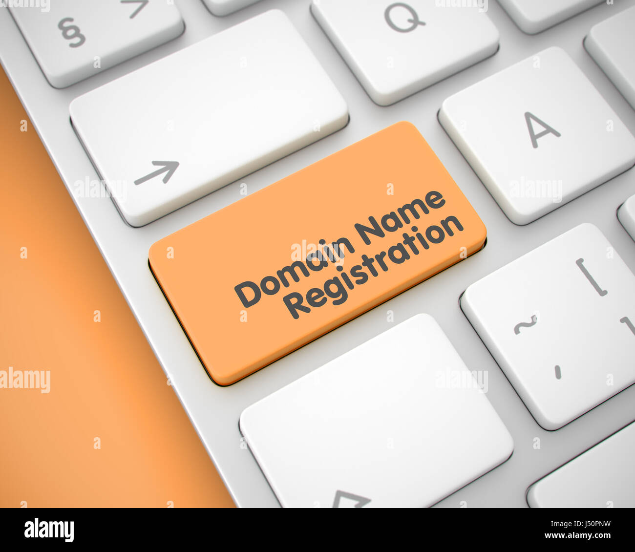 Domainregistrierung - Text auf Orange Keyboard-Taste. 3D. Stockfoto
