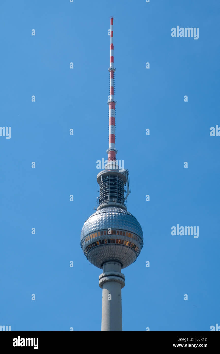 TV-Turm (Fernsehturm) in Berlin Stockfoto