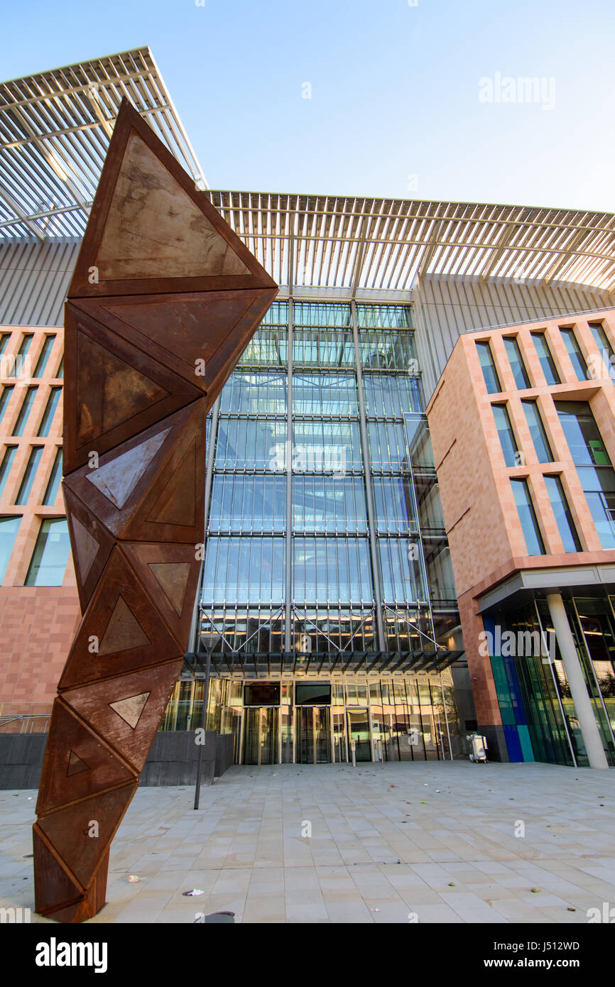 London, England - 20. Juni 2016: Francis Crick Instituts, Europas größte biomedizinische Forschungsinstitut, vor seiner offiziellen Eröffnung im Sommer Stockfoto