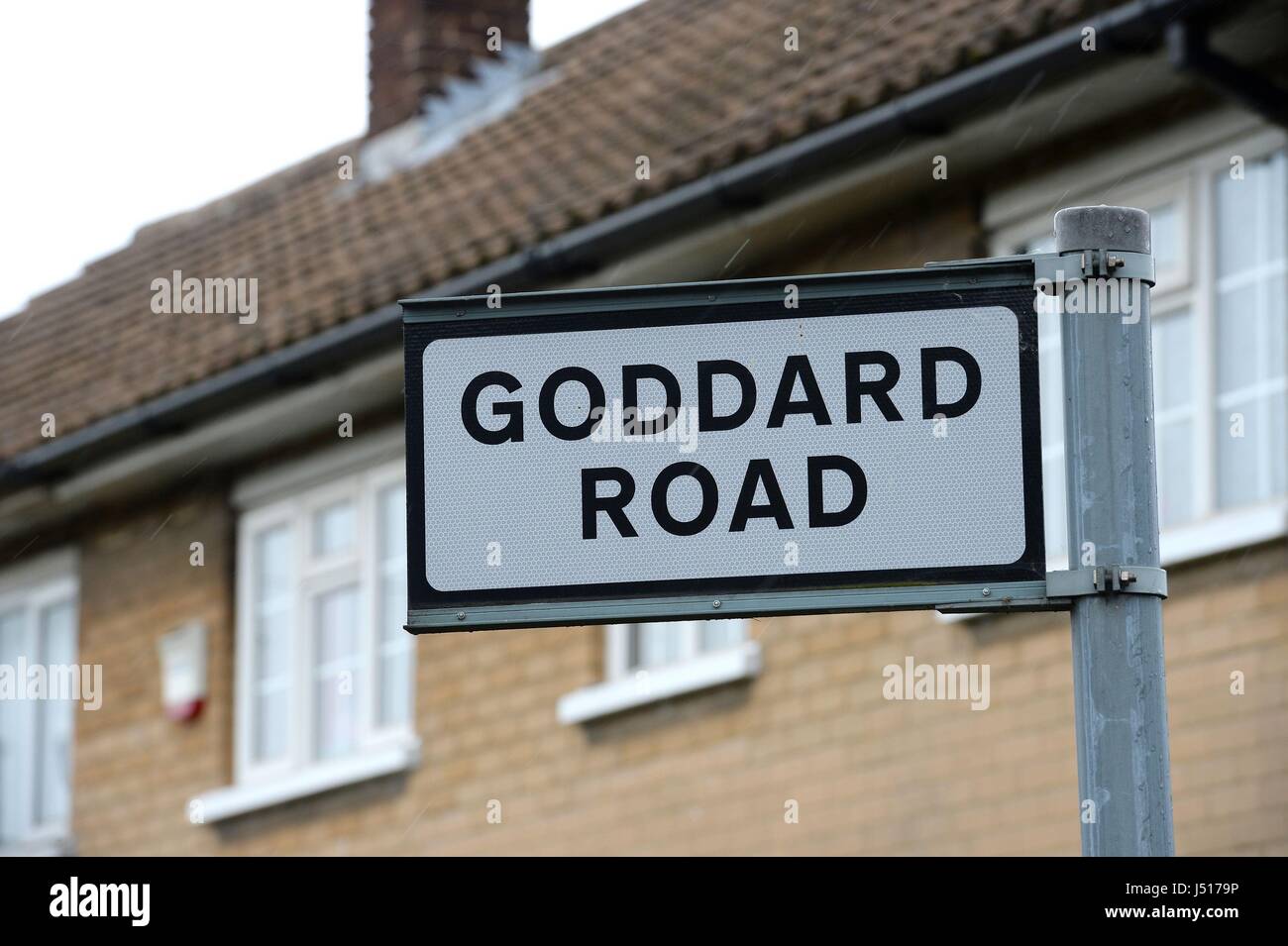 Ein Zeichen für Goddard Straße in Stifford Clays, Thurrock, wo Polizei Garagen für den Körper von Schulmädchen Danielle Jones suchen, die im Jahr 2001 vermisst. Stockfoto