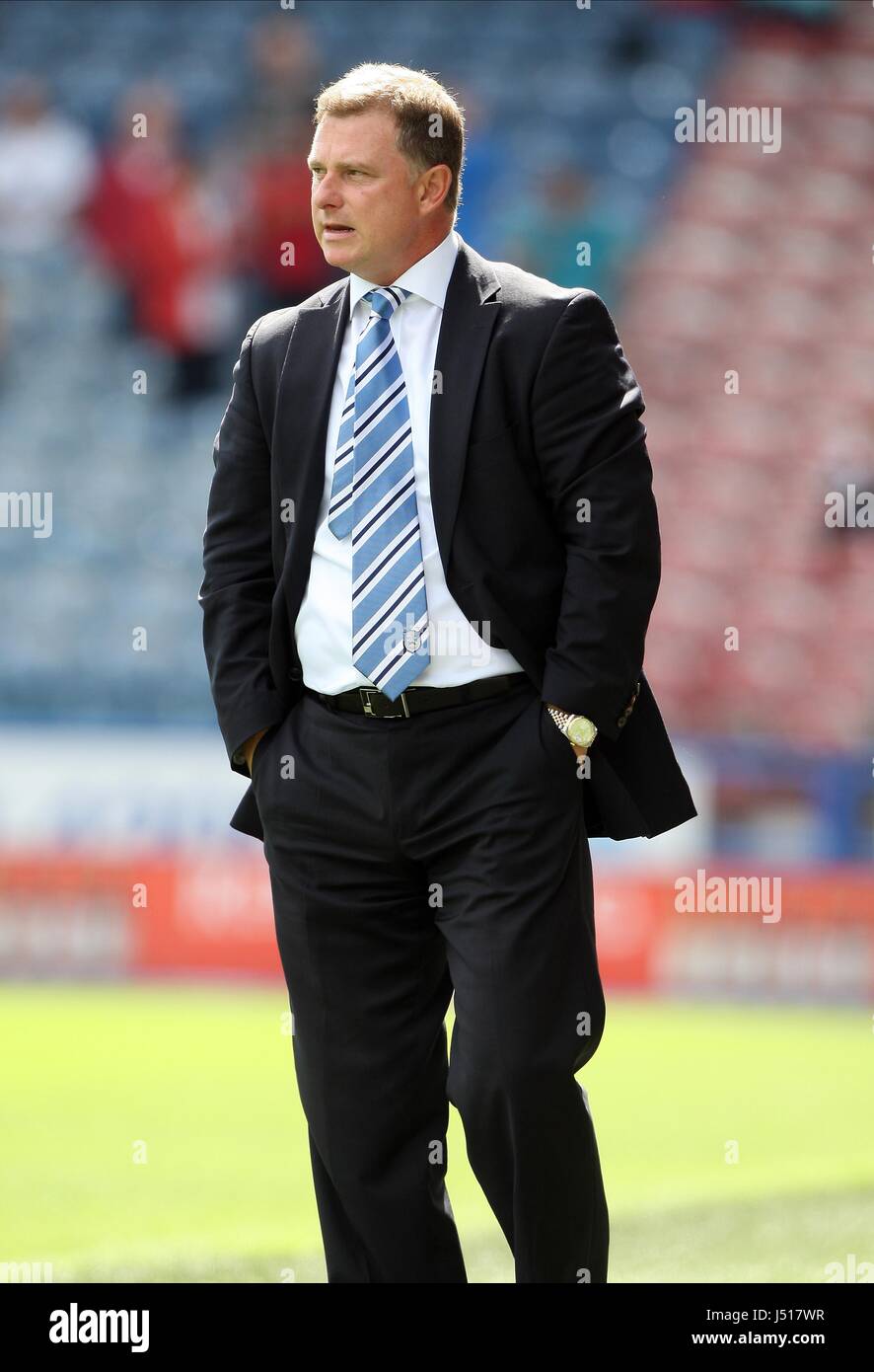 MARK ROBBINS hat links HUDDERSF HUDDERSFIELD TOWN V BOURNEMOUT JOHN SMITH Stadion HUDDERSFIELD ENGLAND 9. August 2014 Stockfoto