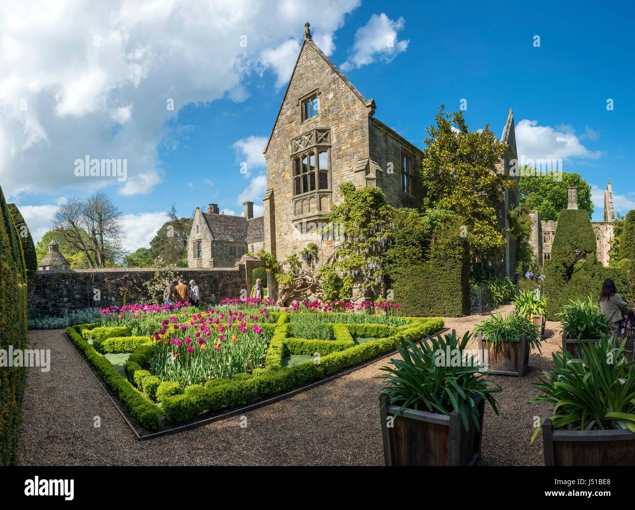 Nymans Haus und die Gärten auf der Nymans Estate, West Sussex, UK Stockfoto