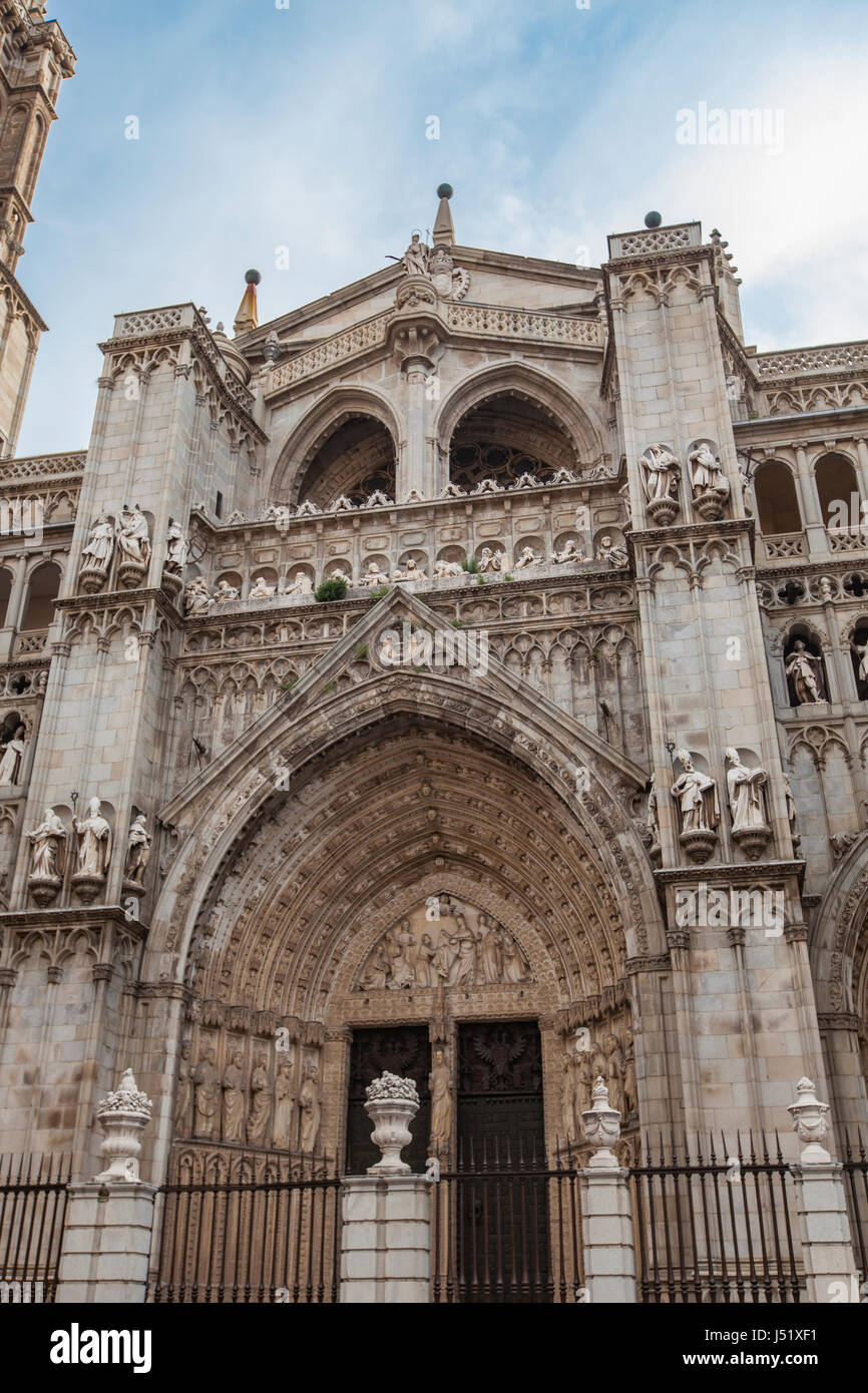 Kathedrale von Toledo in der historischen Altstadt von Toledo, Spanien.  UNESCO-Weltkulturerbe Stockfoto
