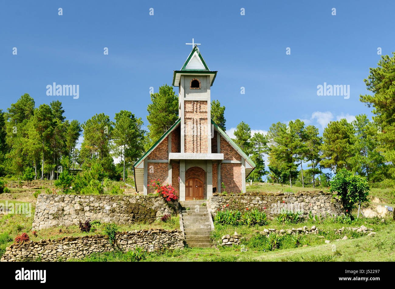 Christliche Kapelle in Toba See, Samosir Island, Indonesien, Nord-Sumatra Stockfoto