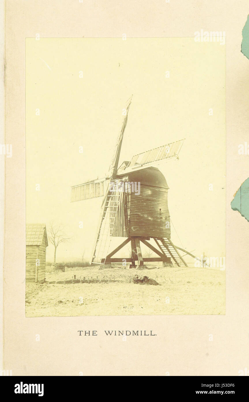 Ein detaillierter historischer Bericht über Great Gransden, ein Dorf in Cambridgeshire, dokumentiert seine Entwicklung von der Antike bis zur Gegenwart, mit Illustrationen und Schildern. Stockfoto Ein detaillierter historischer Bericht über Great Gransden, ein Dorf in Cambridgeshire, dokumentiert seine Entwicklung von der Antike bis zur Gegenwart, mit Illustrationen und Schildern. Stockfoto